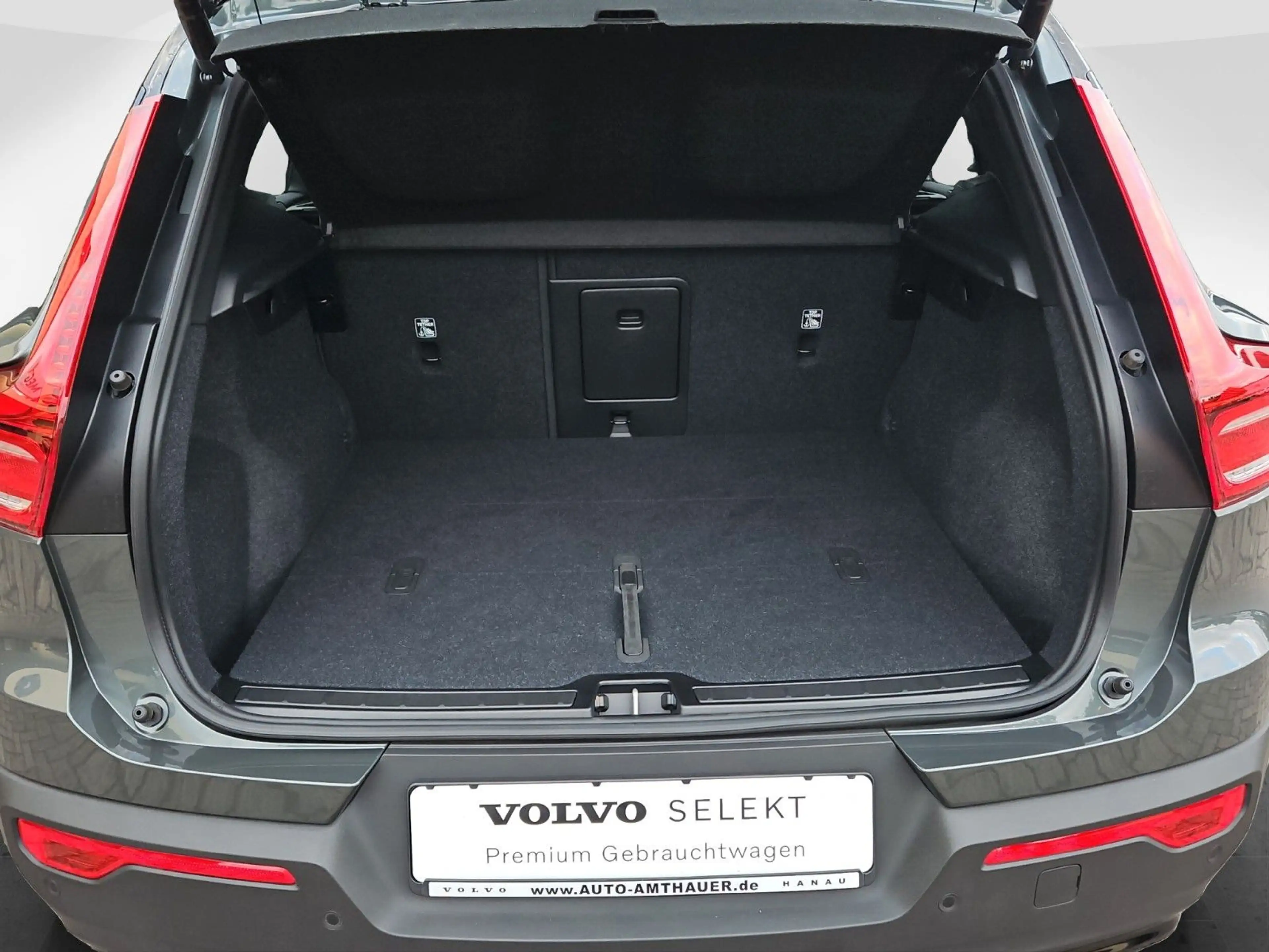 Volvo EX40 Ultra Extended Range 360°/ BLIS/ Lichtpaket — photo 12