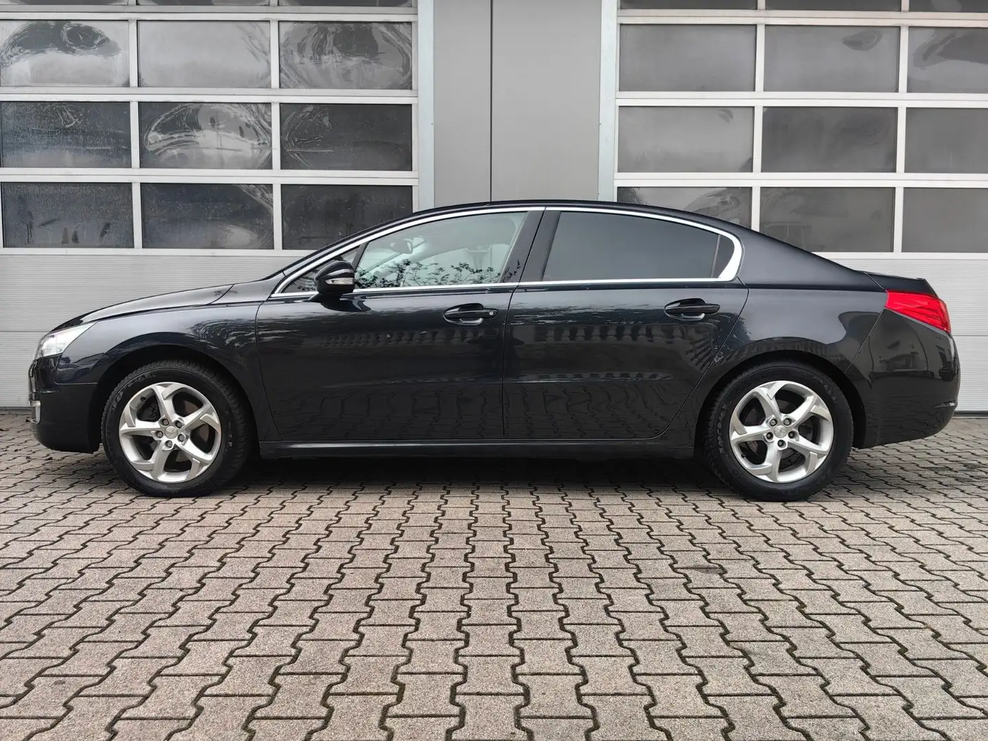 Peugeot 508 Active AUTOMATIK|BIXENON|PDC|SHZ|MFL|PDC Grau - 2