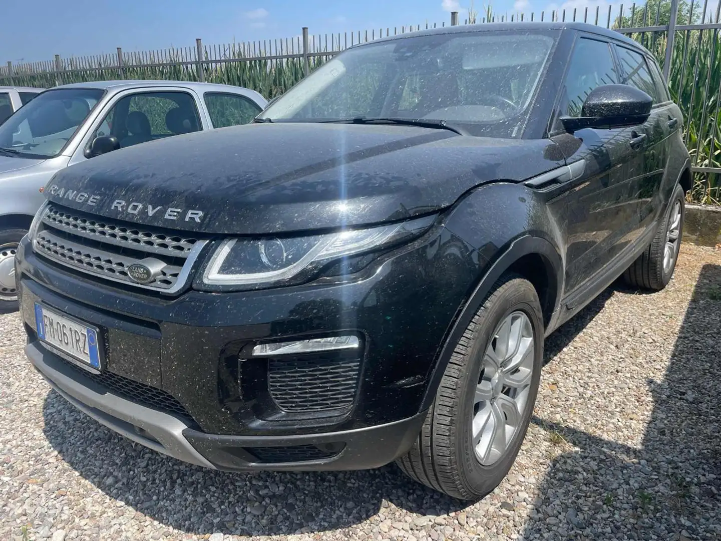 Land Rover Range Rover Evoque 2.0 eD4 5p.  *catena da sostituire* Noir - 1