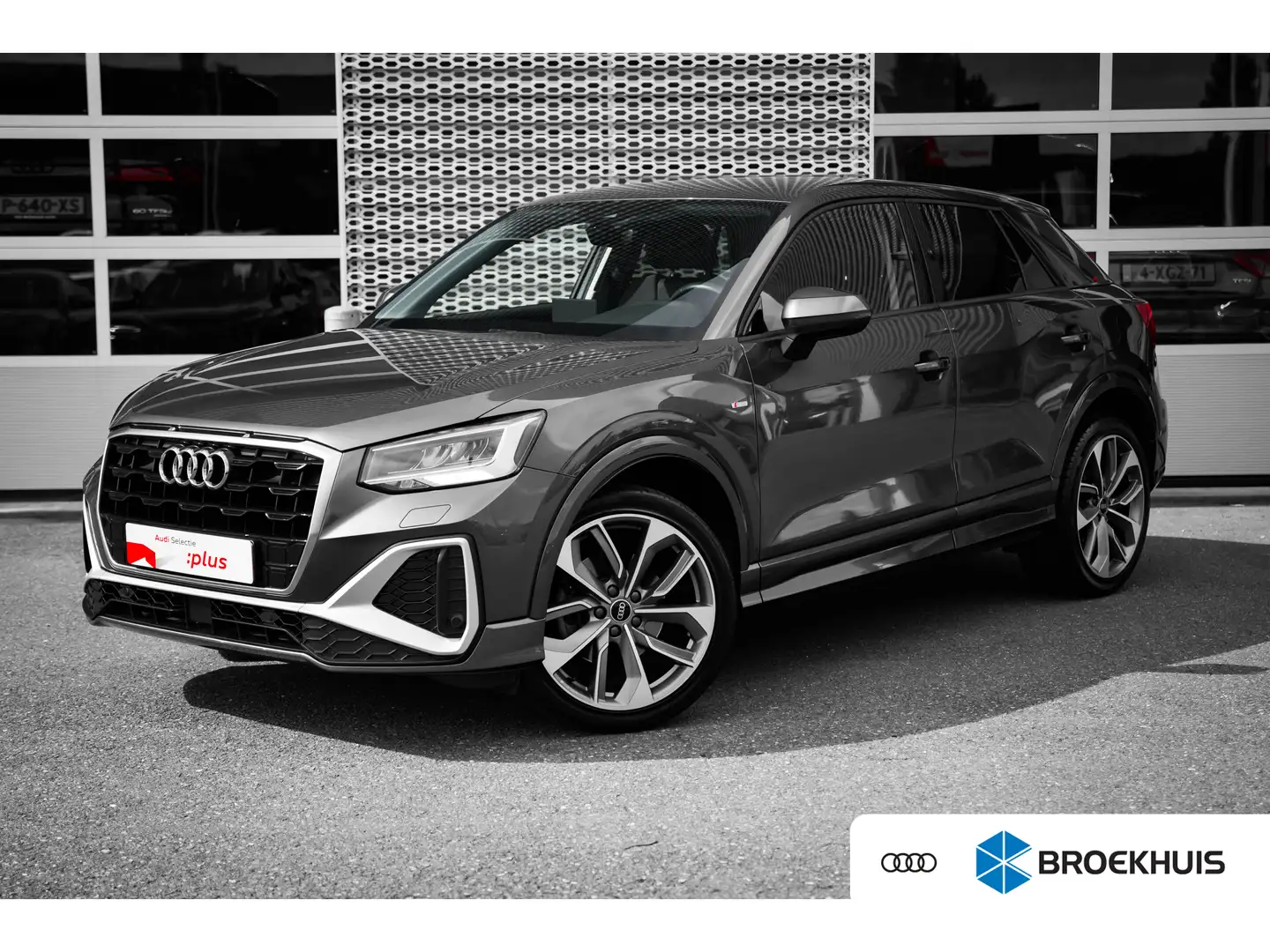 Audi Q2 1.5TFSI 150pk S-line | Adaptive Cruise | 19" | Sto Gris - 1