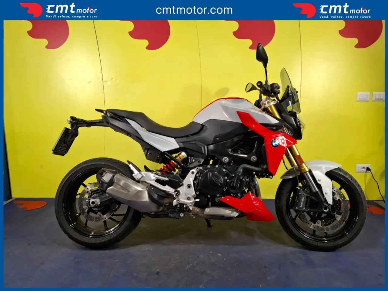 BMW F 900 R