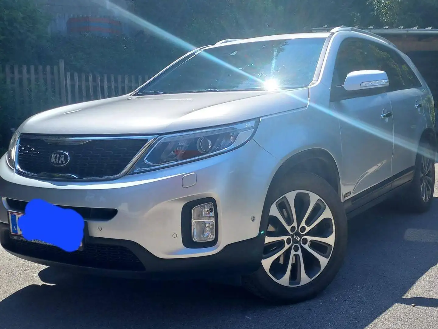 Kia Sorento Sorento 2,2 CRDi Platin 4WD Aut. Silber - 1