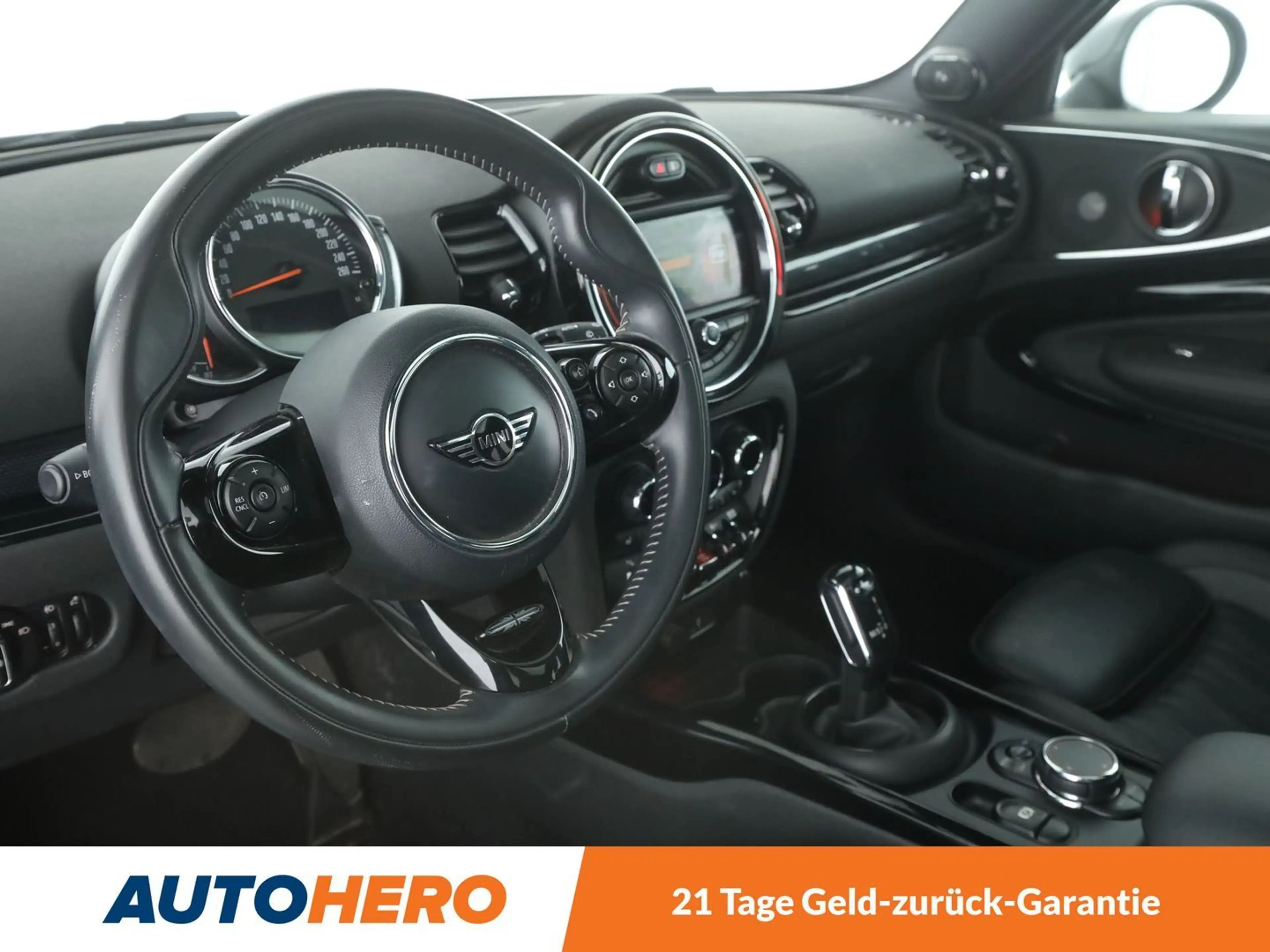 MINI Cooper S Clubman Cooper S Aut.*NAVI*LED*TEMPO*PANO*CAM*H&K* — photo 11