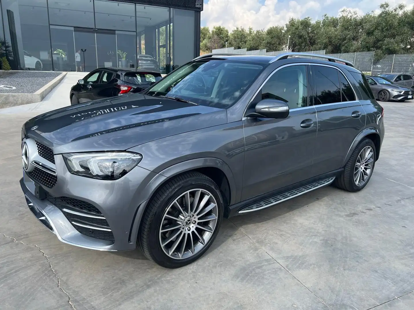 Mercedes-Benz GLE 300 GLE 300 d 4Matic Mild Hybrid Premium Gris - 1