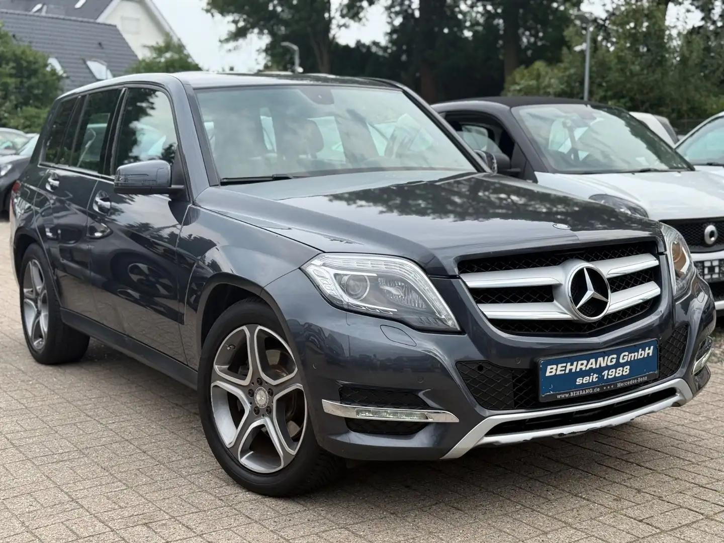 Mercedes-Benz GLK 200 GLK200 CDI *SPORTPAKET*AUTOMATIK*XENON*NAVI* Grau - 1