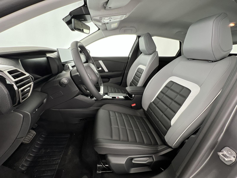 Citroen C4 Max 1.2*NAVI*SHZ*RFK*uvm — photo 8