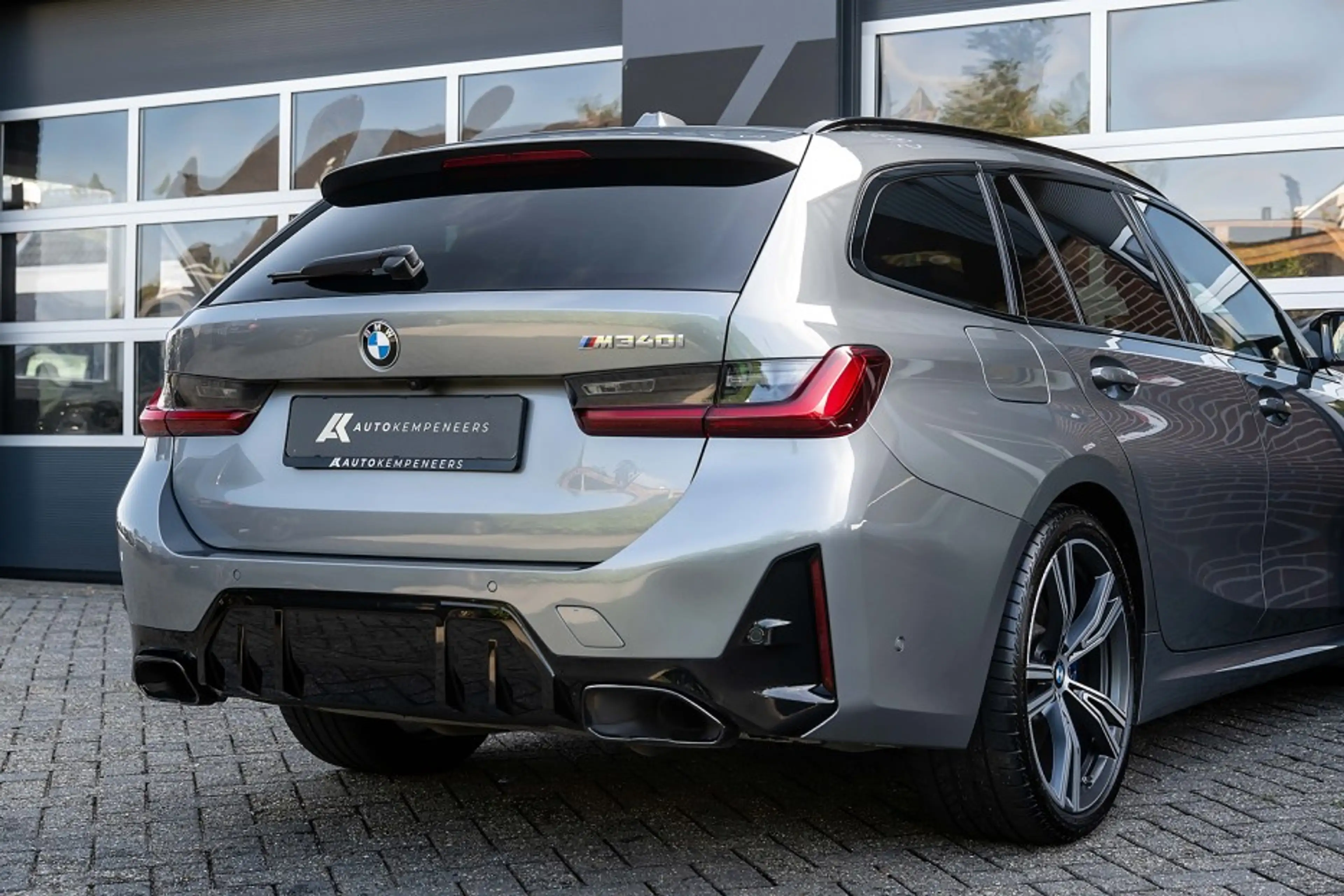 BMW 340 3-serie M340i xDrive Touring | Harman/Kardon | Mer — photo 2