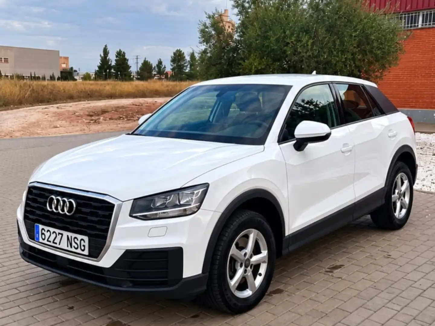 Audi Q2 1.6TDI Design edition 85kW Blanco - 1