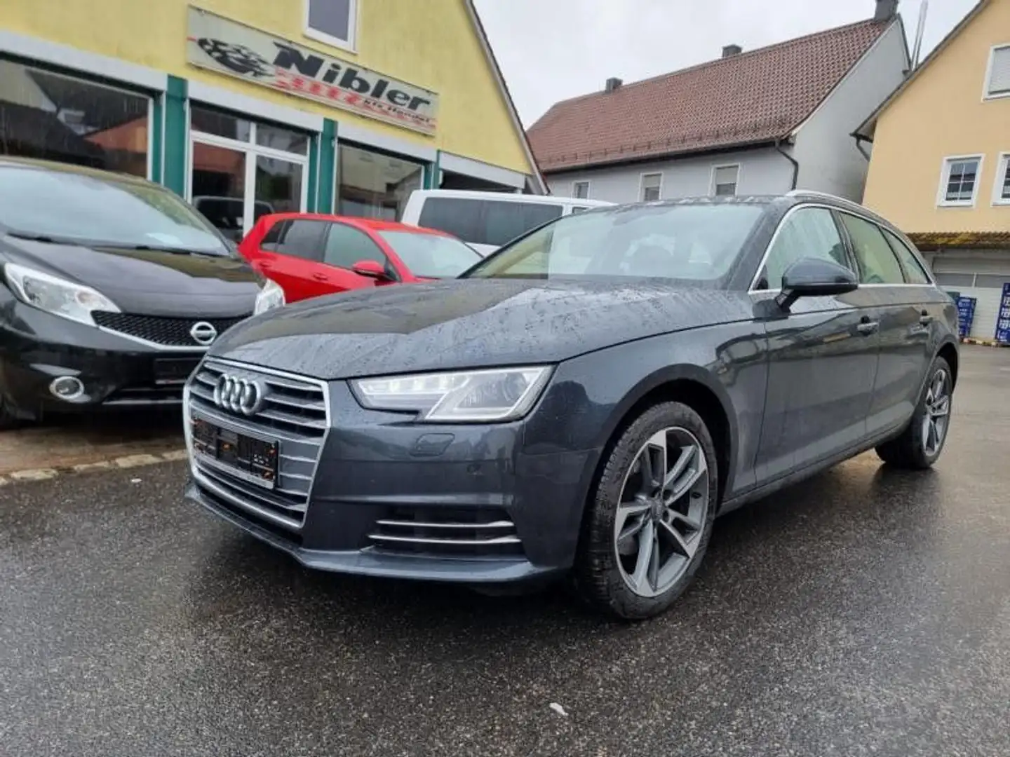 Audi A4 Avant 2.0TDI Sport NAVI+XENON+VIRTUAL+2.HAND Grau - 1