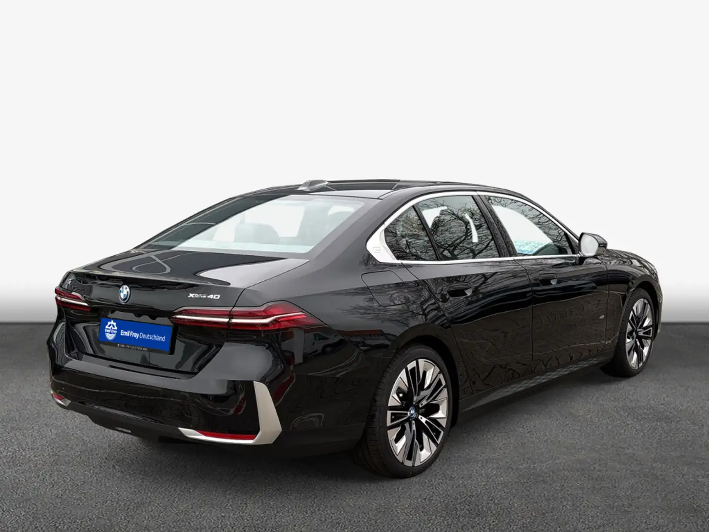BMW i5 xDrive40 Schwarz - 2