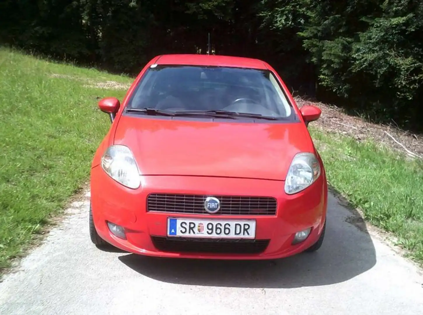 Fiat Grande Punto 1.9 Multijet *** NUR 108.188 km *** Rot - 2