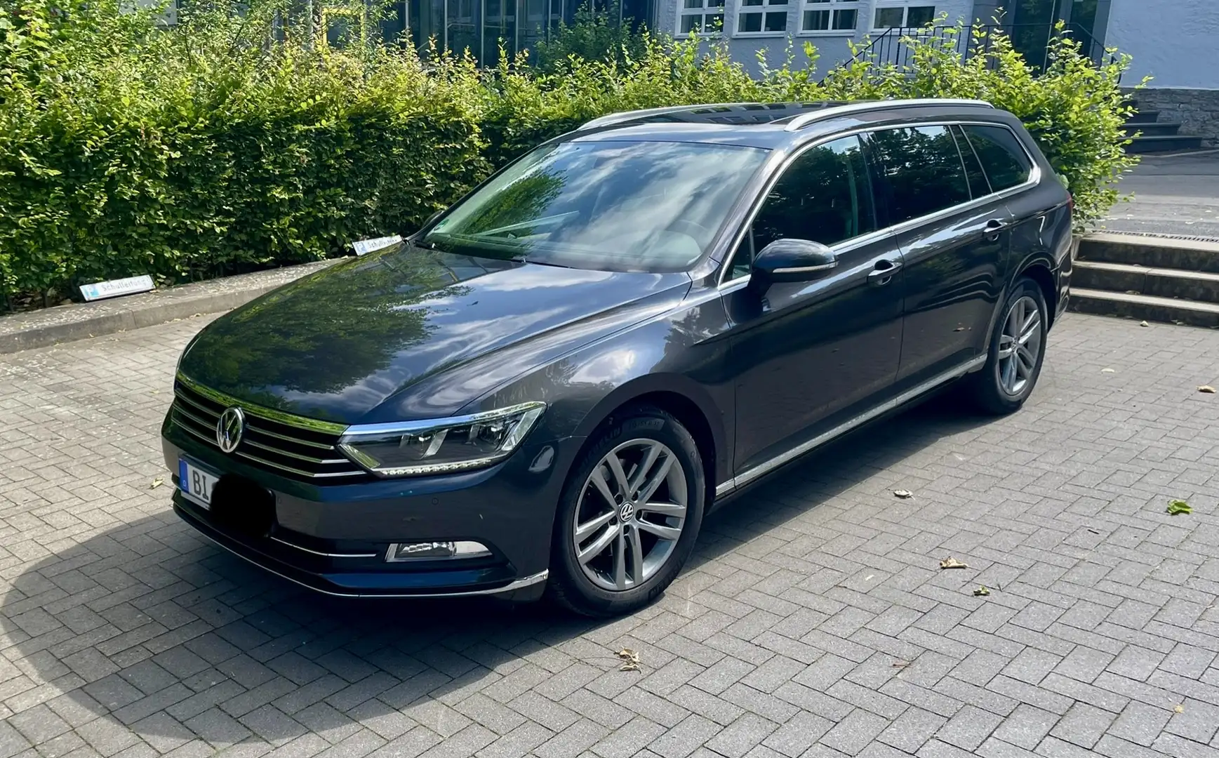 Volkswagen Passat Variant Highline BMT/Start-Stopp Grau - 1