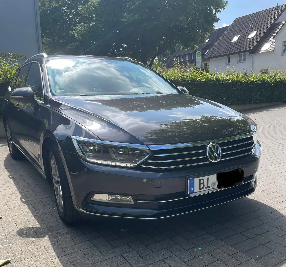 Volkswagen Passat Variant Highline BMT/Start-Stopp Grau - 2