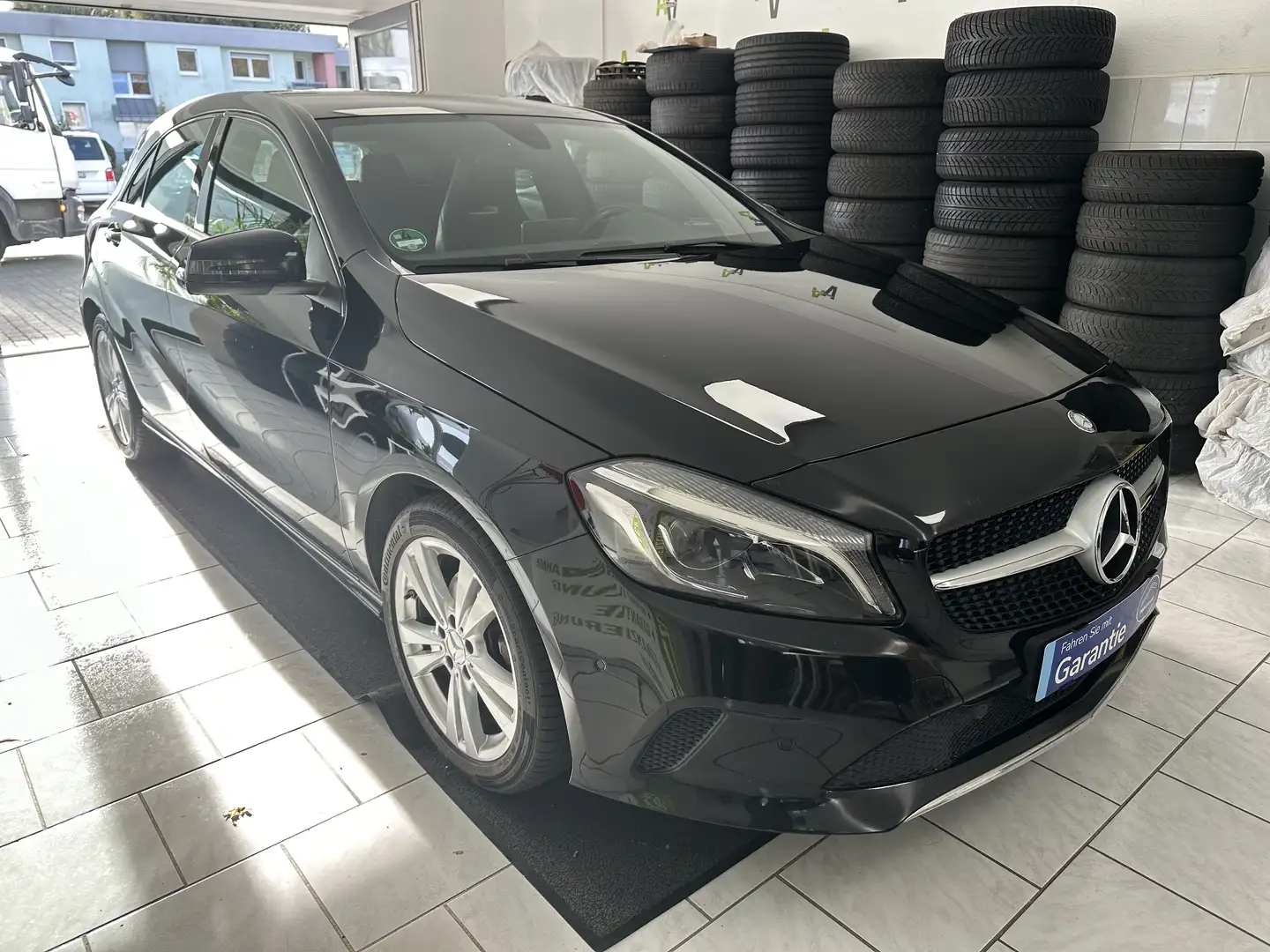 Mercedes-Benz A 160 A 160*NAVI+LEDER+SITZH.* Schwarz - 2