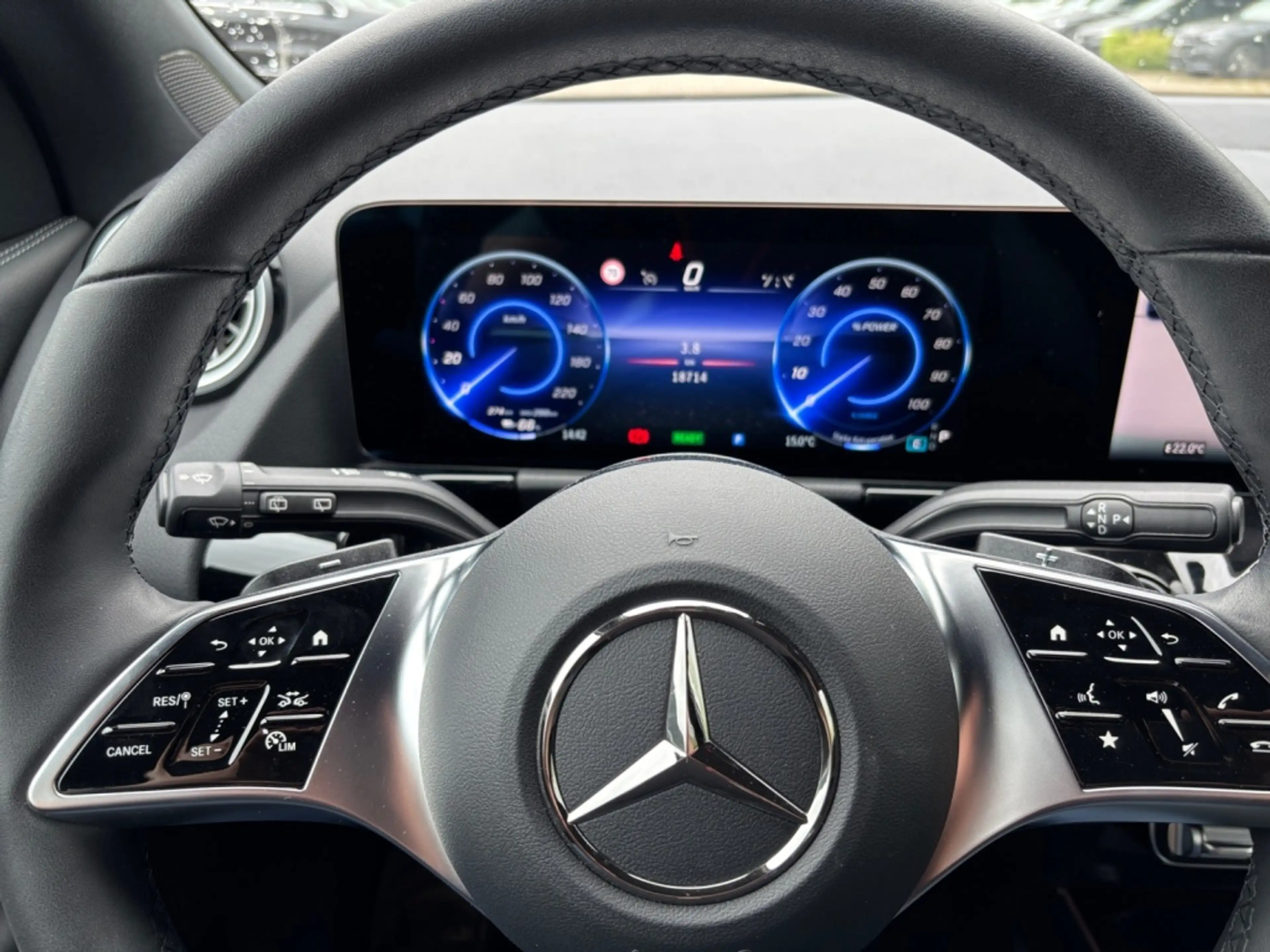 Mercedes-Benz EQA 300 4MATIC Progressive*Soundsystem — photo 8