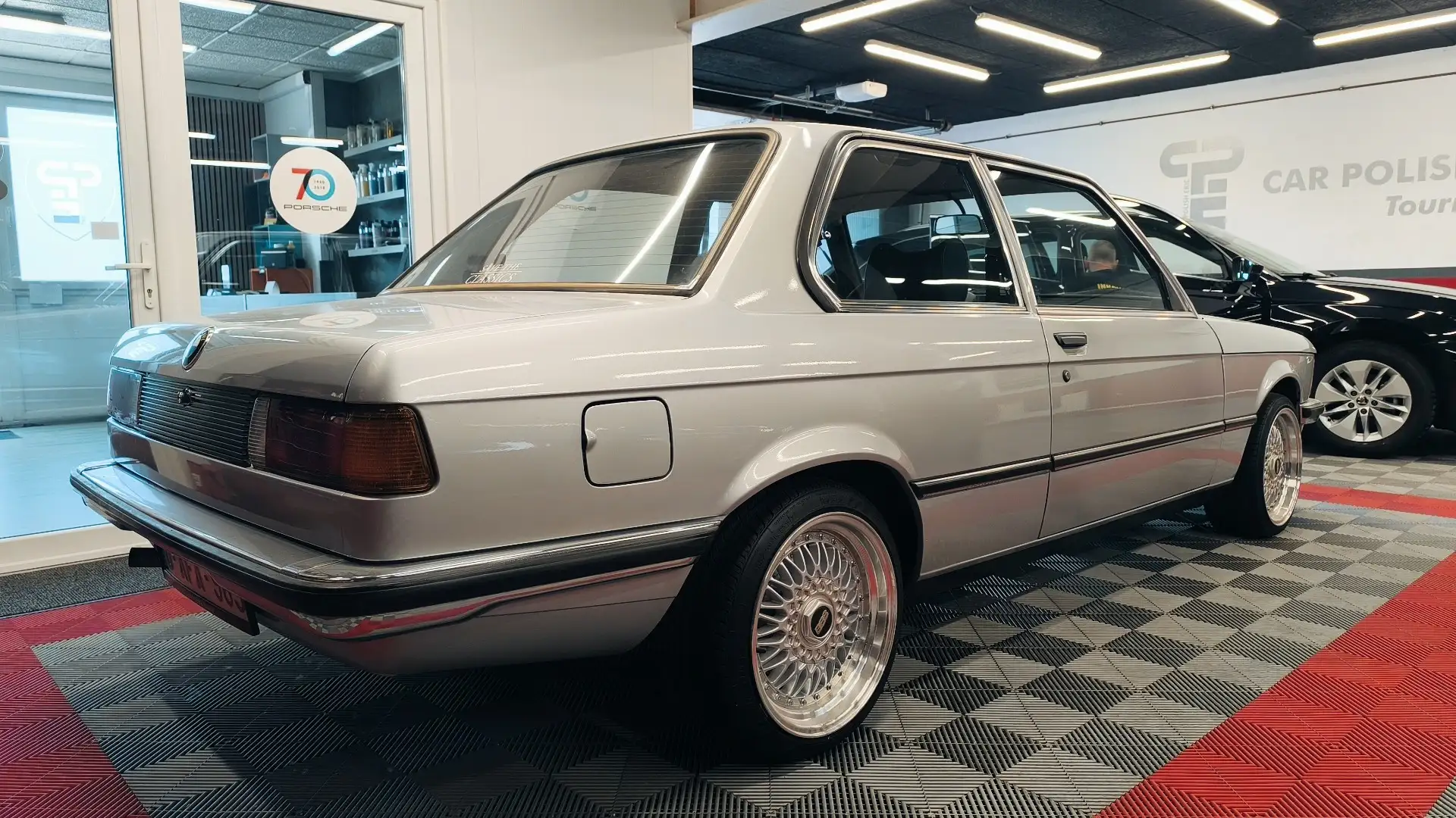 BMW - 2