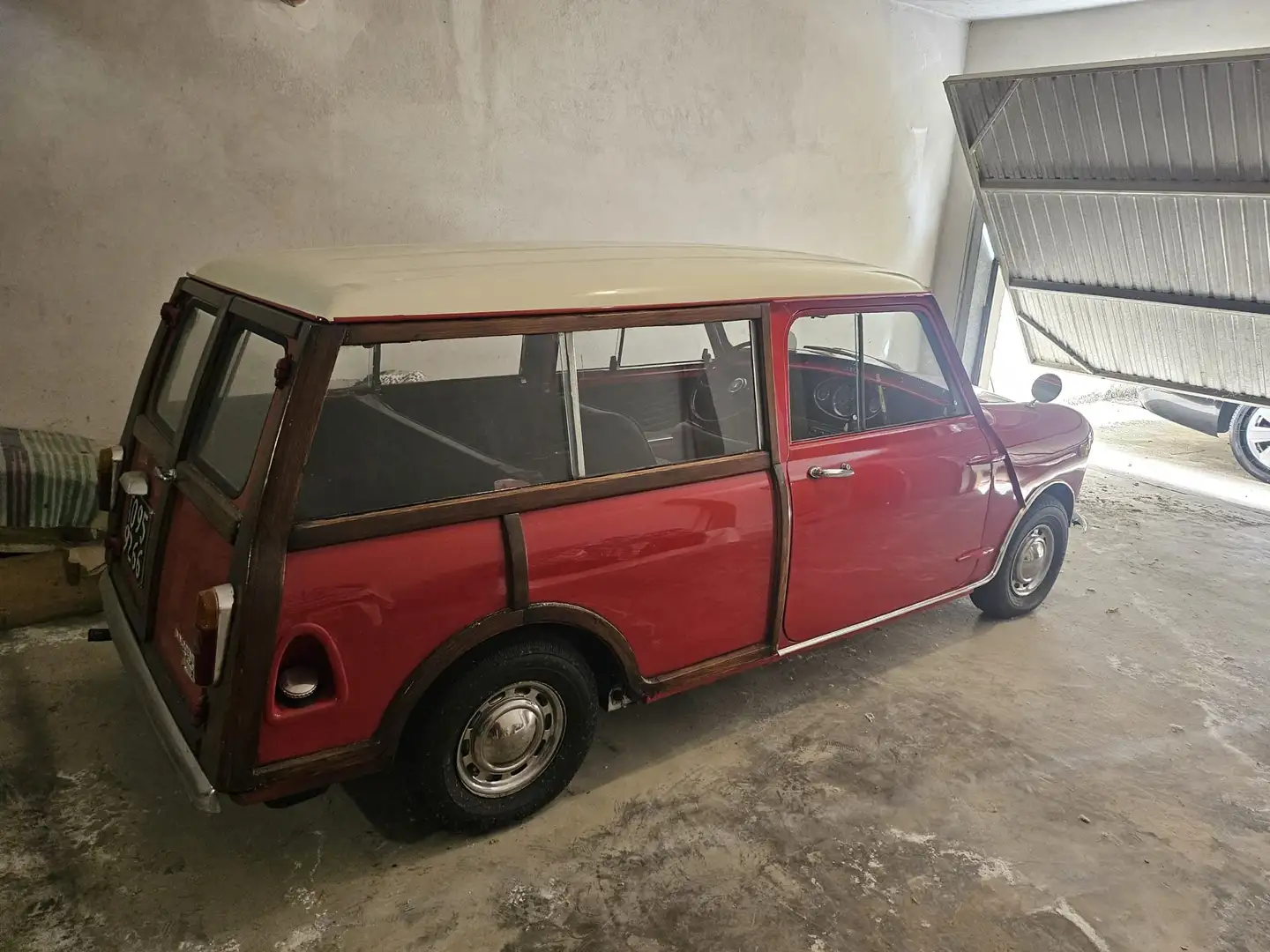 Innocenti Mini Traveller Roşu - 2