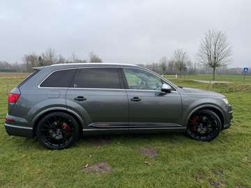 SQ7 4.0 TDi V8 Tiptronic