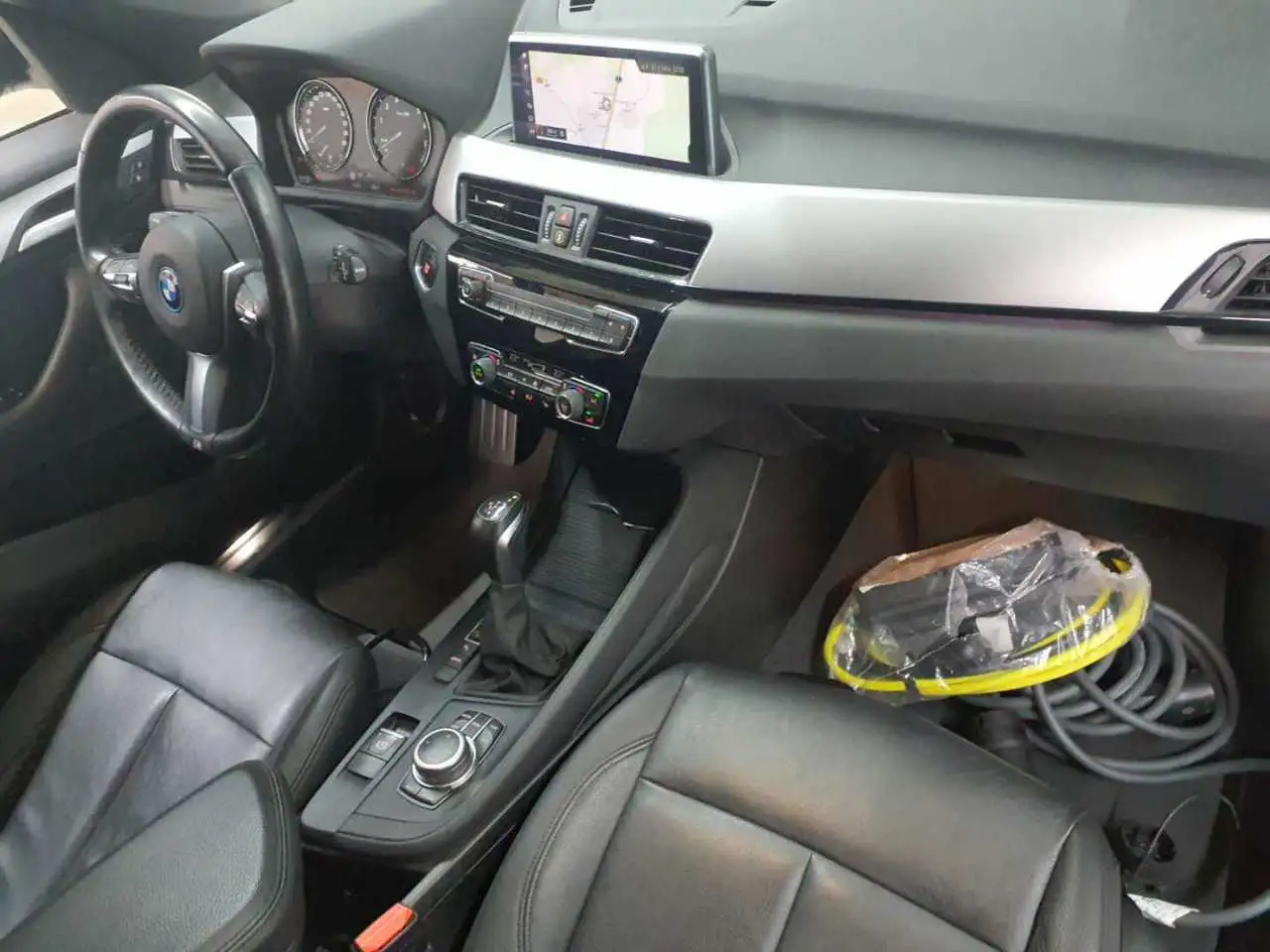 BMW X1 X1 xDrive25e Advantage Navi Leder Pano 13