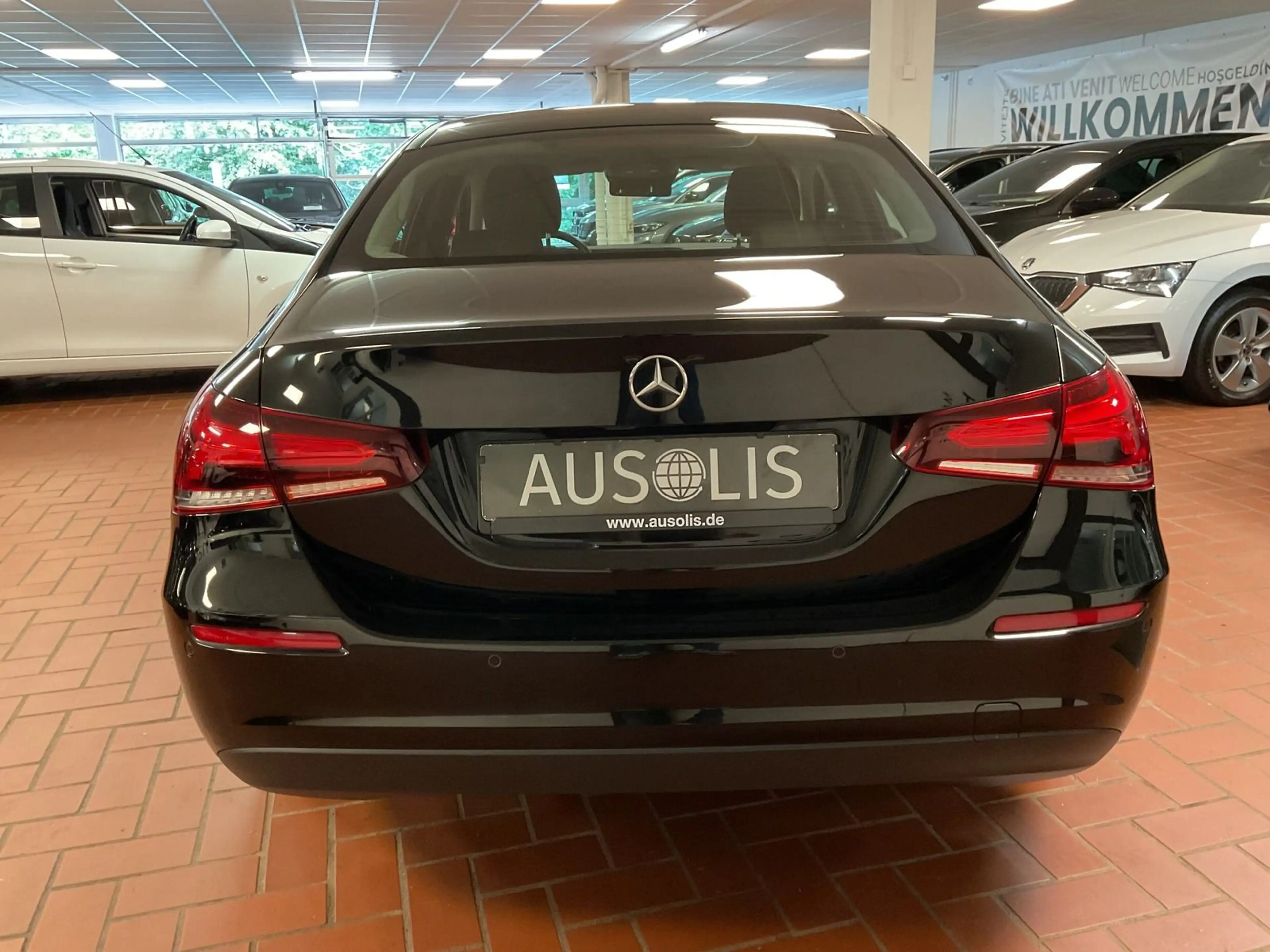 Mercedes-Benz A 180 Limousine Business Solution LED,Kamera,MBUX — photo 8