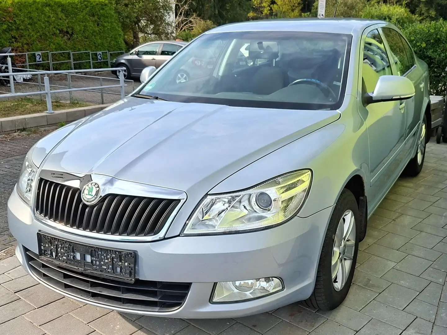 Skoda Octavia Impuls Edition 1 Hand Alus, PDC, AFL -Kurvenlicht Blau - 1