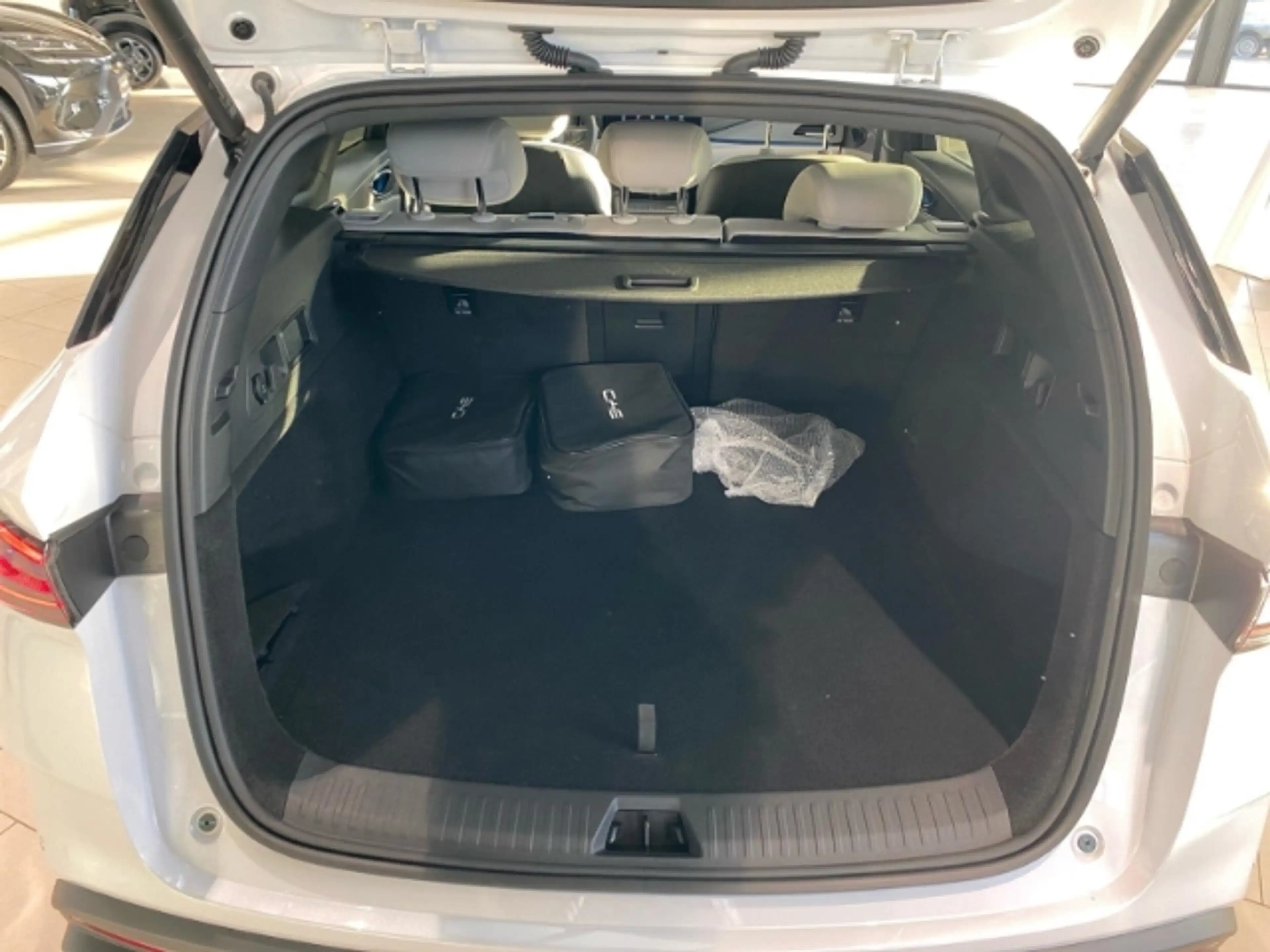 BYD Seal 1.5 Comfort/Panorama/Elektr.Heckkl./Navi/Sitzheizu — photo 13