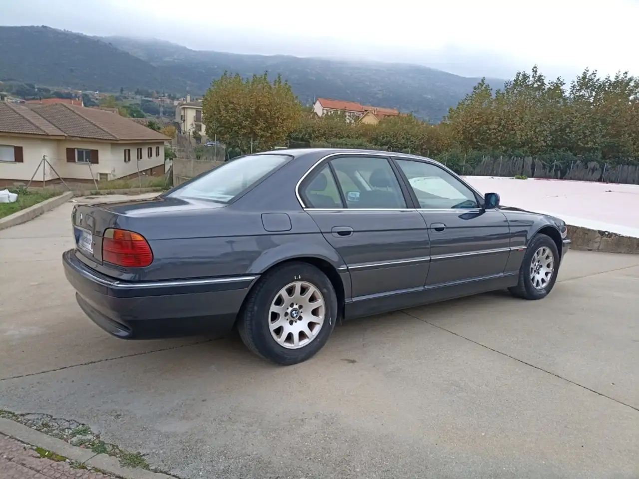 BMW 728i Aut., foto 12