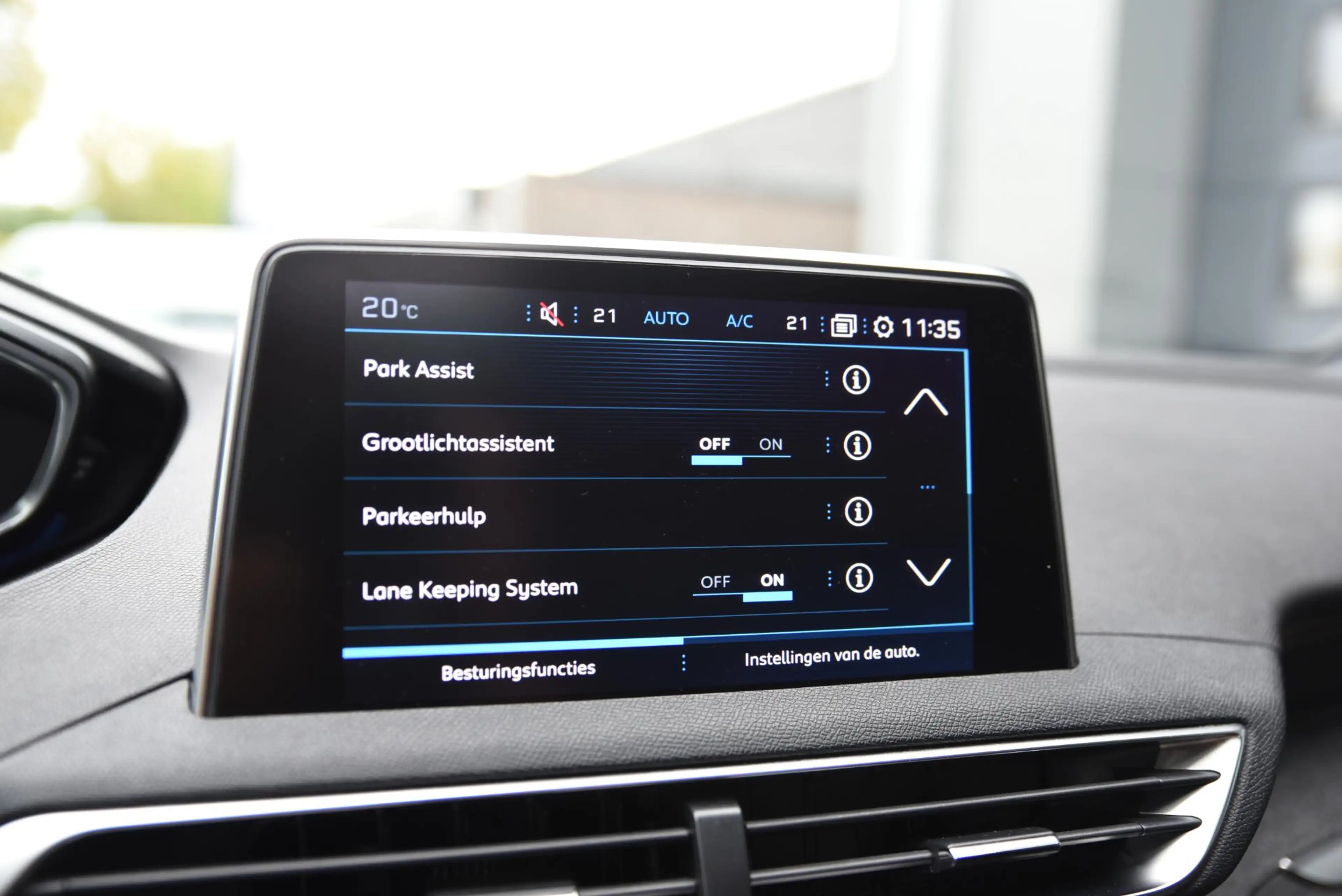 Peugeot 5008 1.6 PureTech GT-Line — photo 43