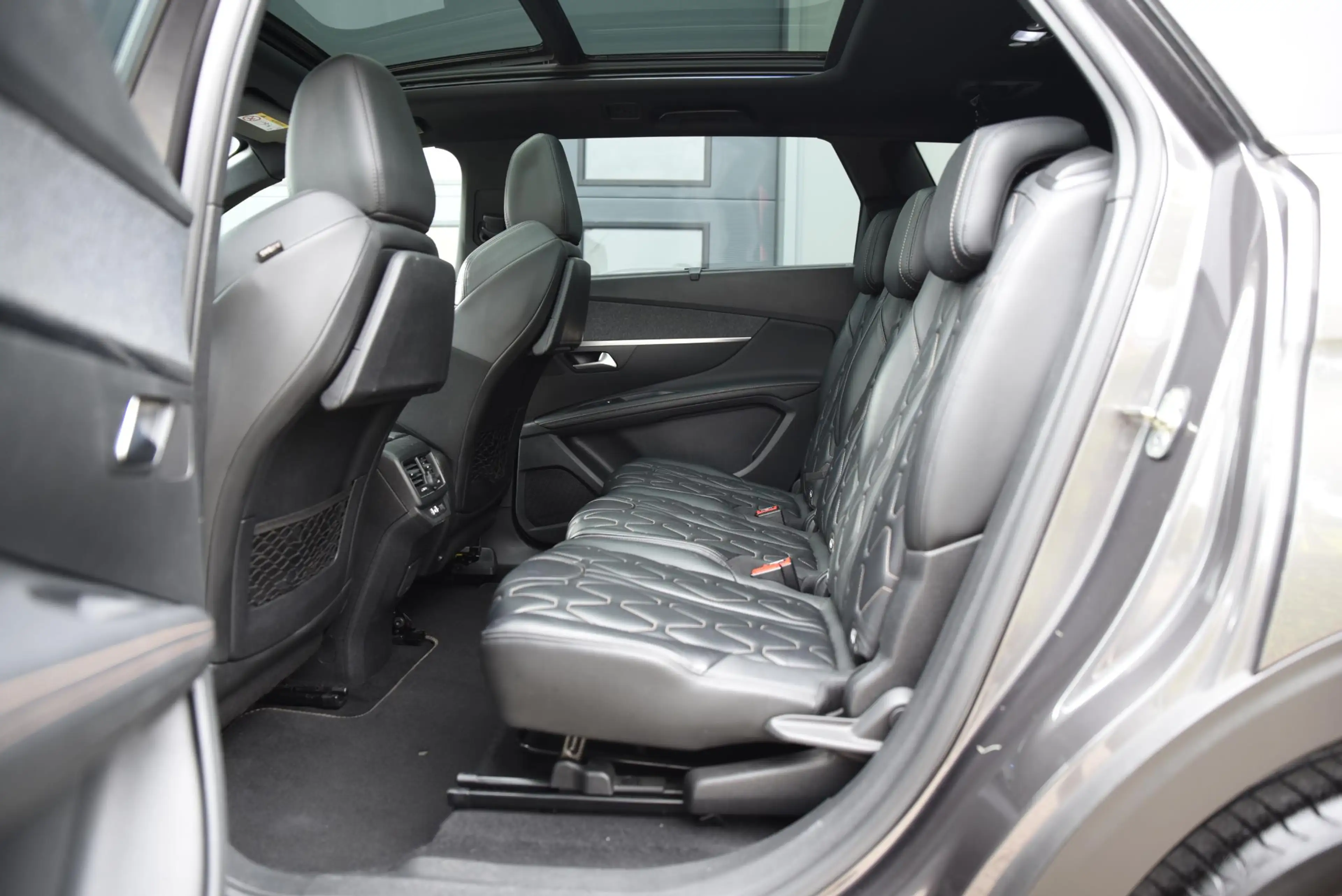 Peugeot 5008 1.6 PureTech GT-Line — photo 13