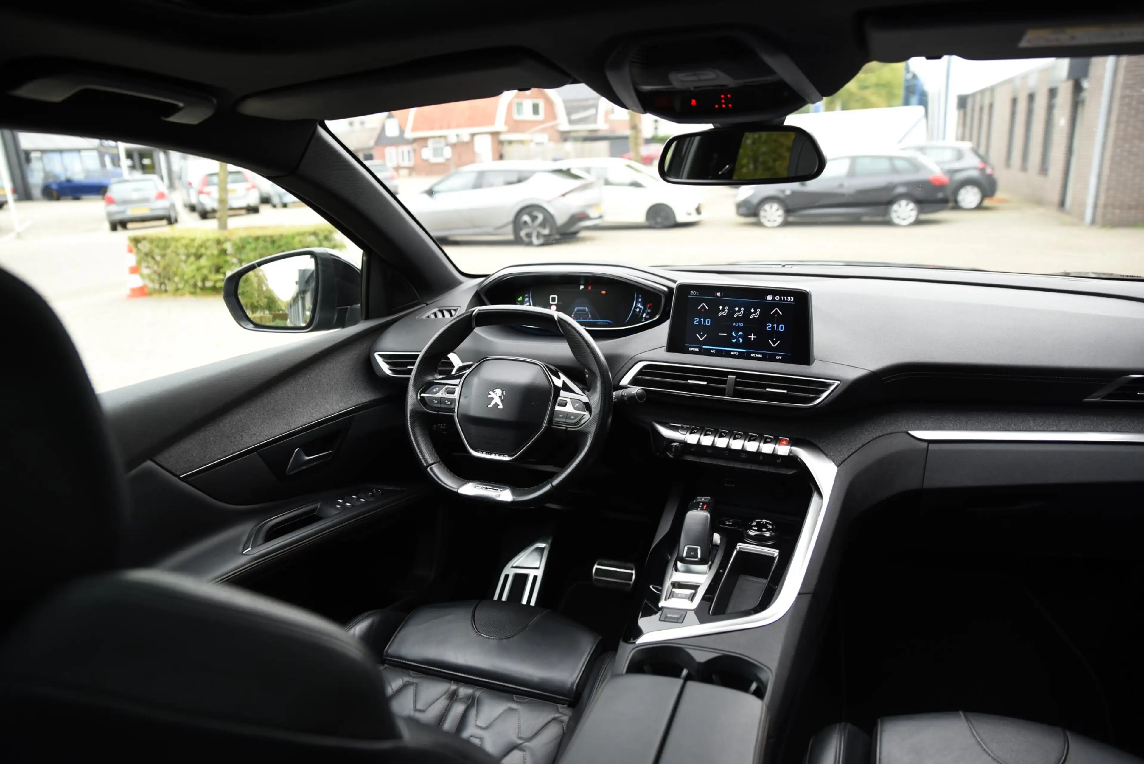 Peugeot 5008 1.6 PureTech GT-Line — photo 5