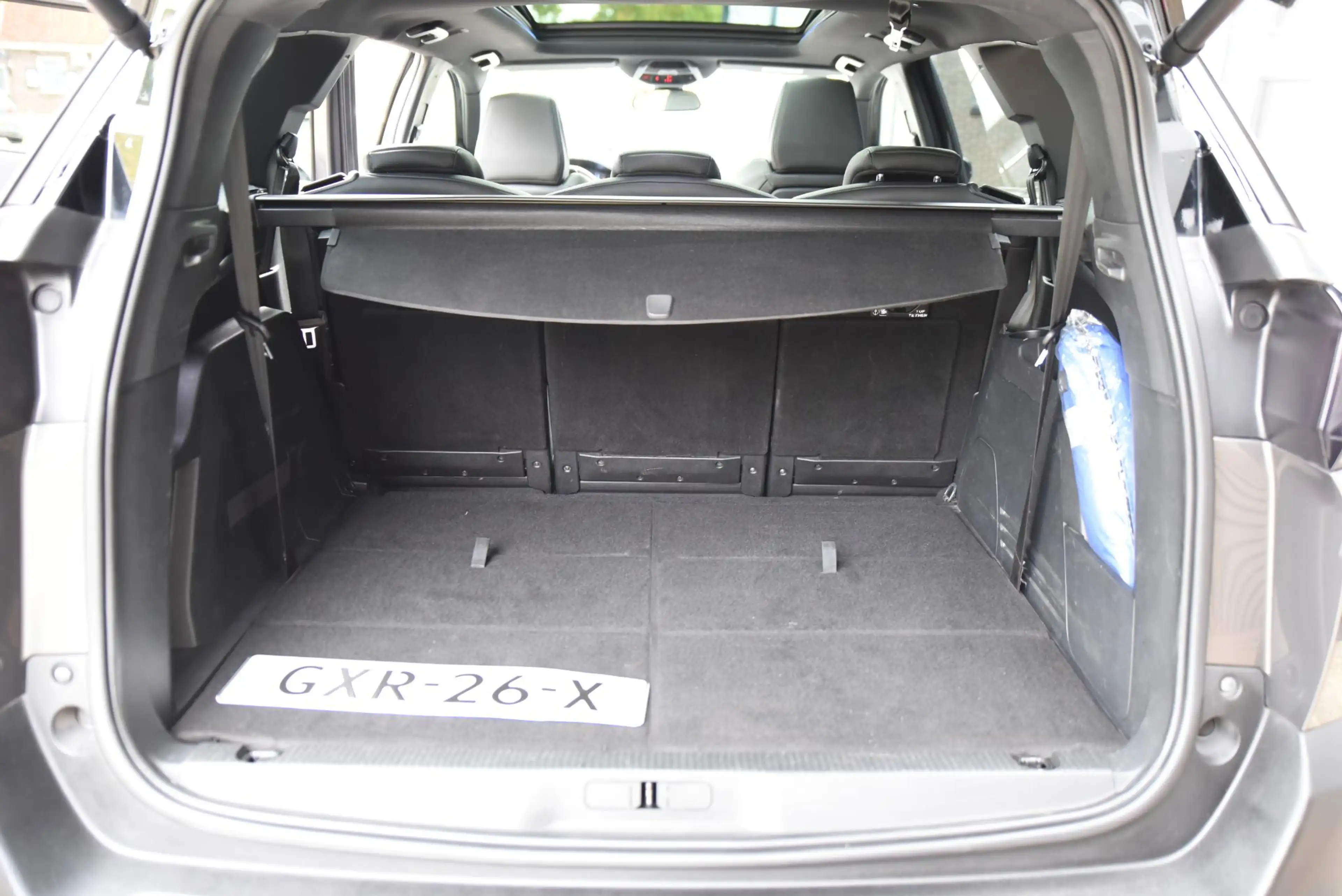 Peugeot 5008 1.6 PureTech GT-Line — photo 31