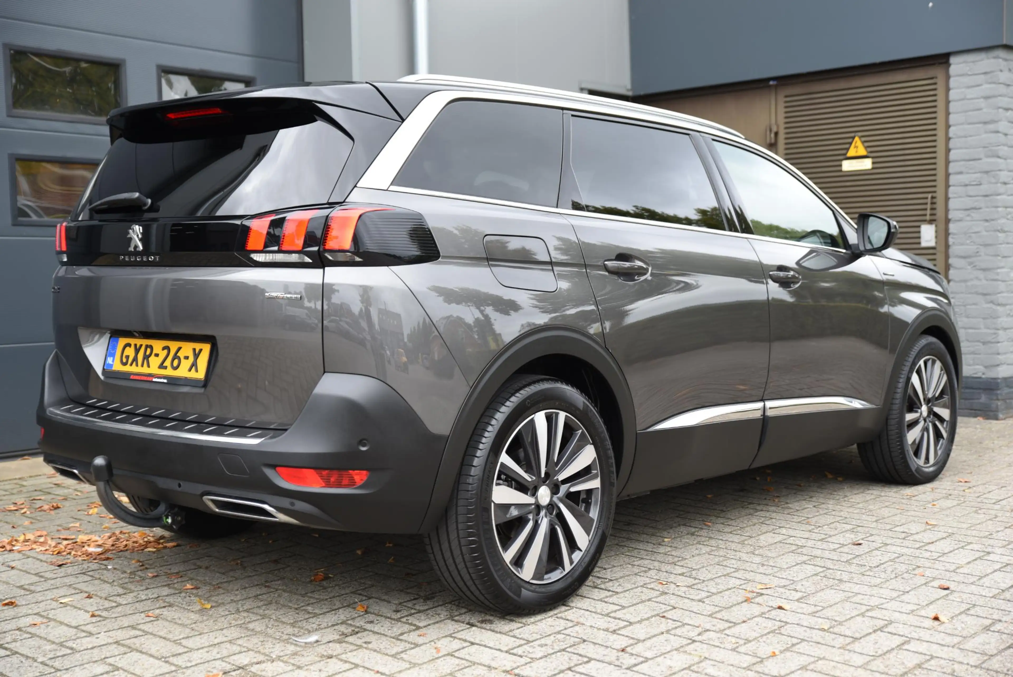 Peugeot 5008 1.6 PureTech GT-Line — photo 16