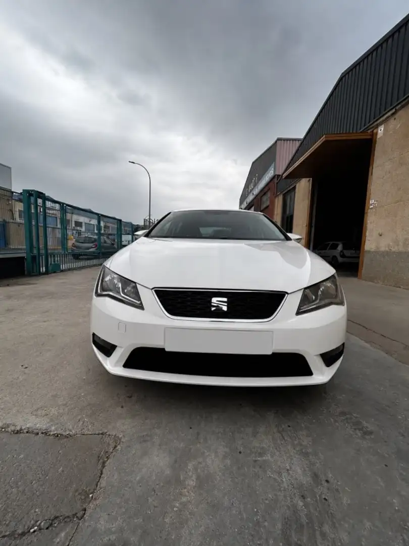 SEAT Leon 1.6TDI CR S&S Style 110 - 1