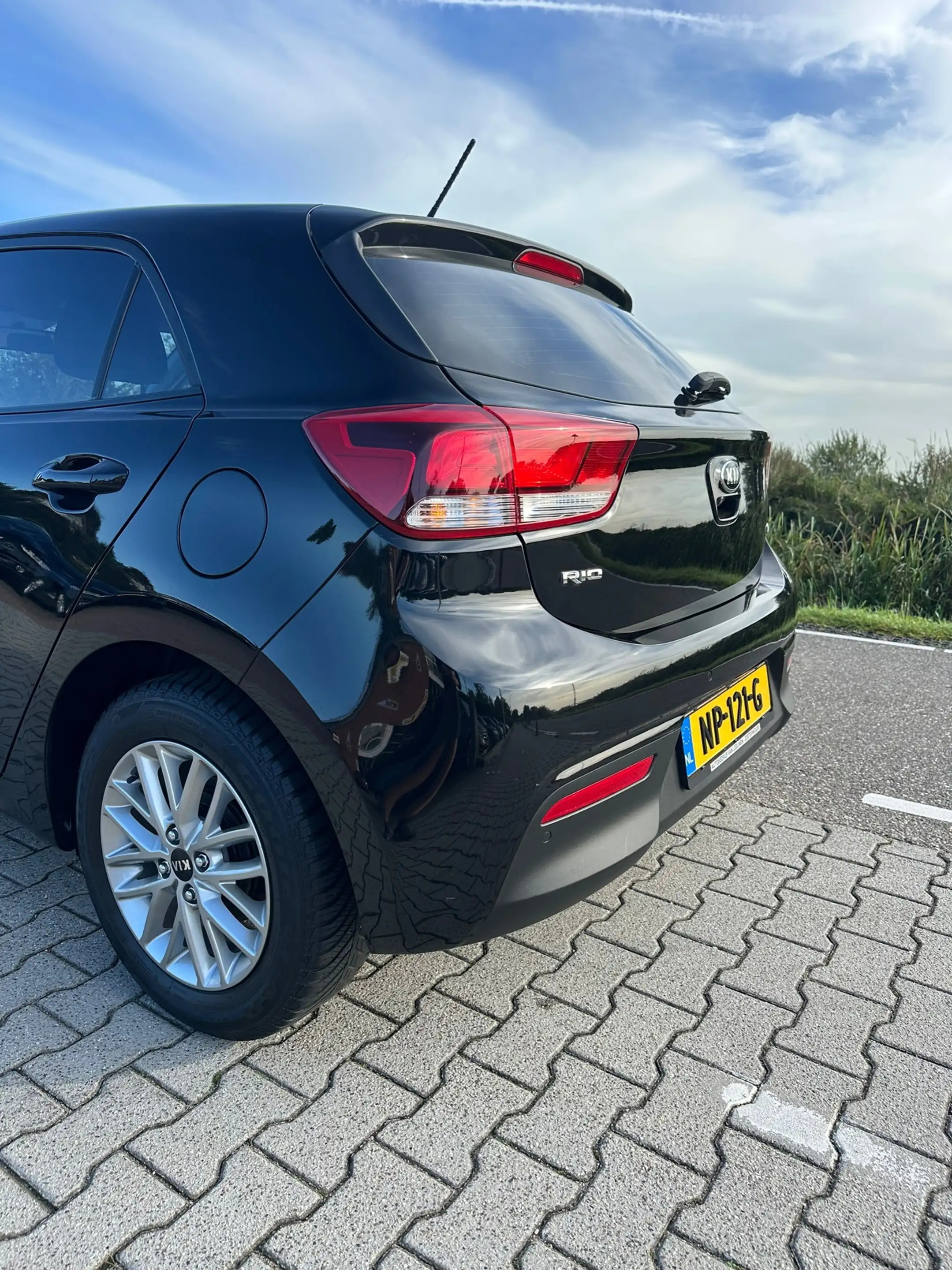 Kia Rio 1.0 TGDI ComfortPlusLine Navigator, Carplay, Camer — photo 6