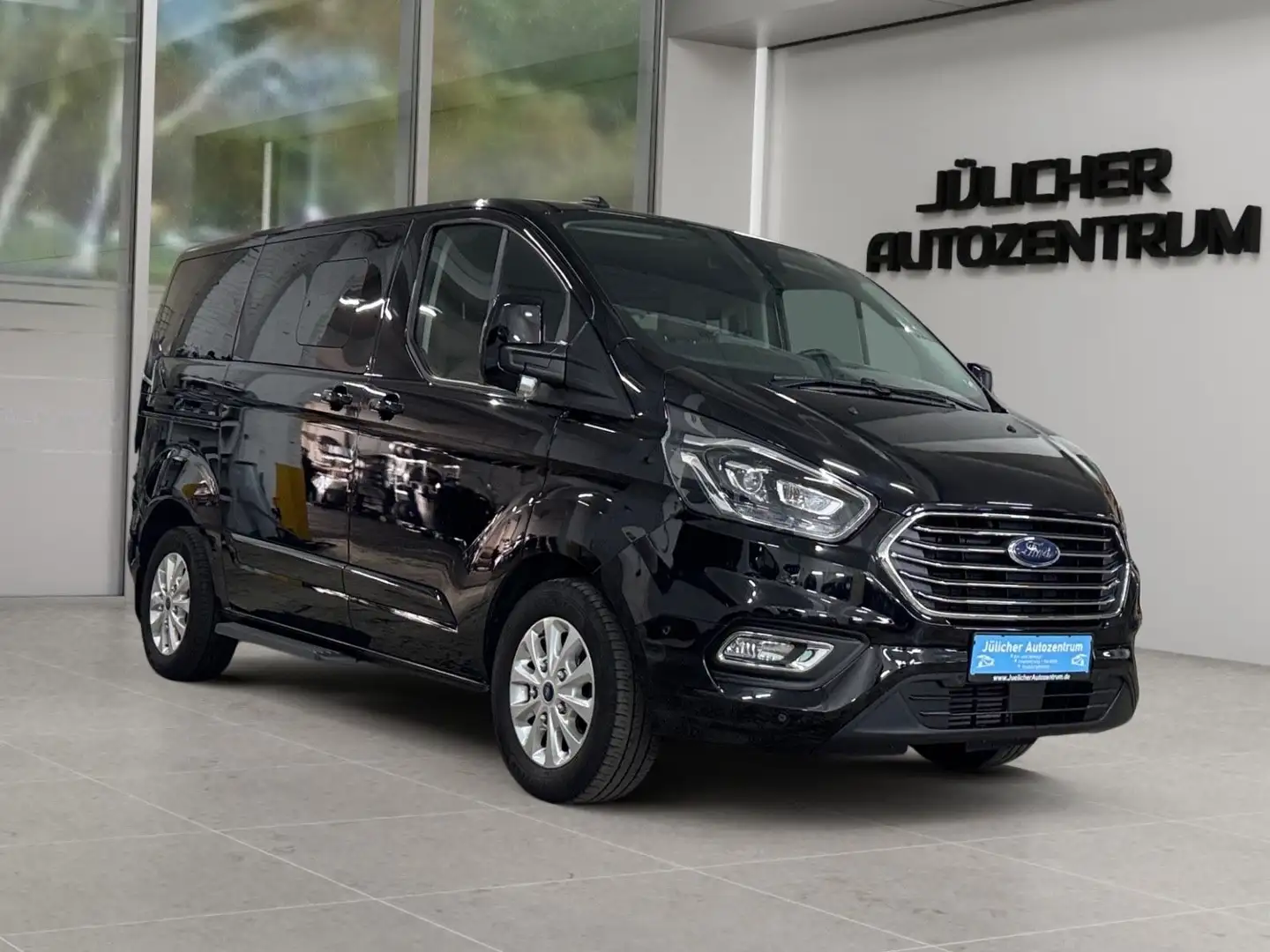 Ford Tourneo Custom Titanium Plugin Hybrid Automatik Schwarz - 1