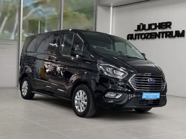 Ford Tourneo Custom Titanium Plugin Hybrid Automatik