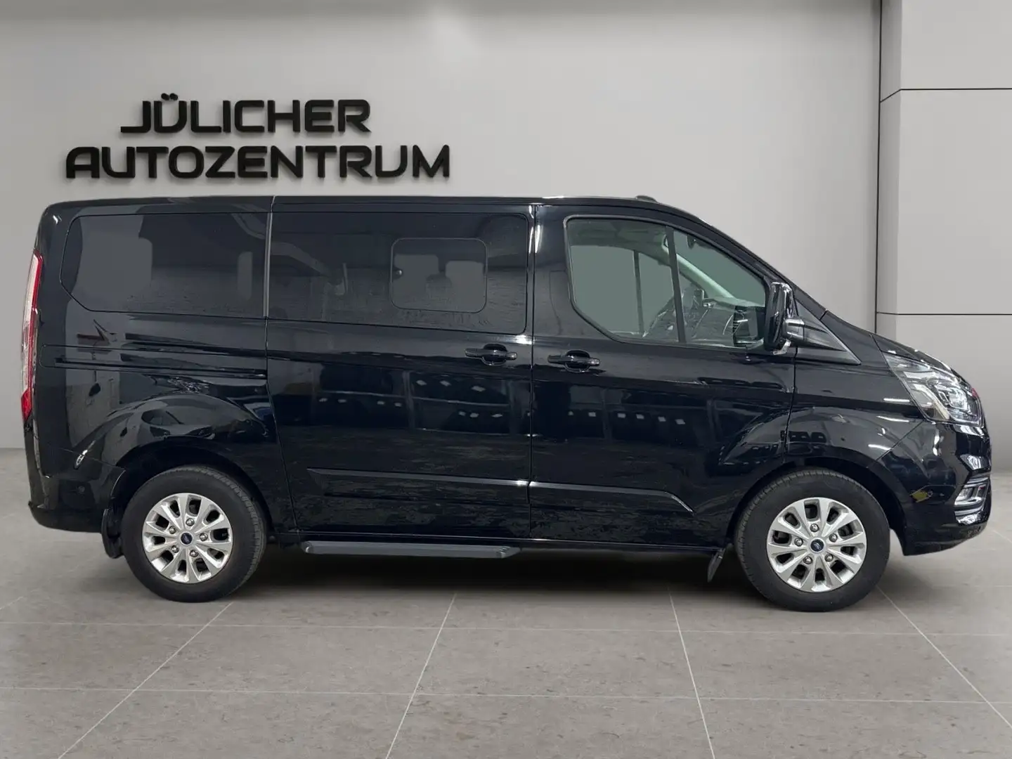 Ford Tourneo Custom Titanium Plugin Hybrid Automatik Schwarz - 2