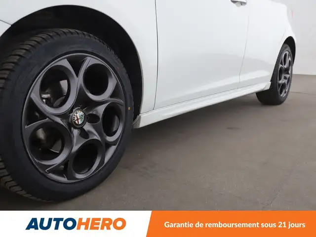 Alfa Romeo Giulietta view 30