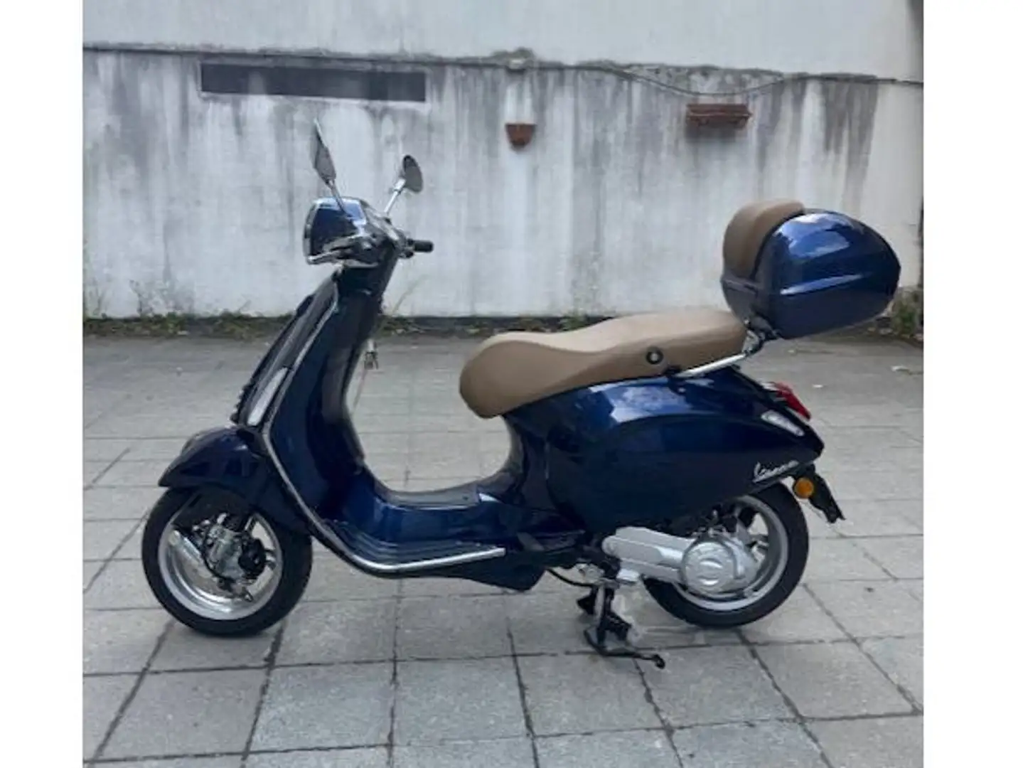 Piaggio Primavera MY2024 50 Bleu - 2