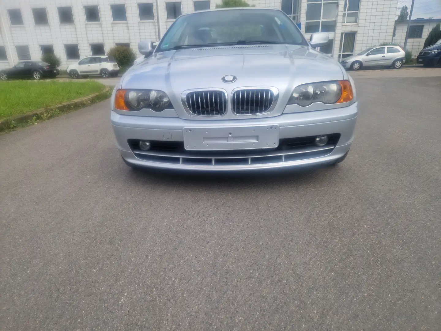 BMW 323 Ci Srebrny - 1