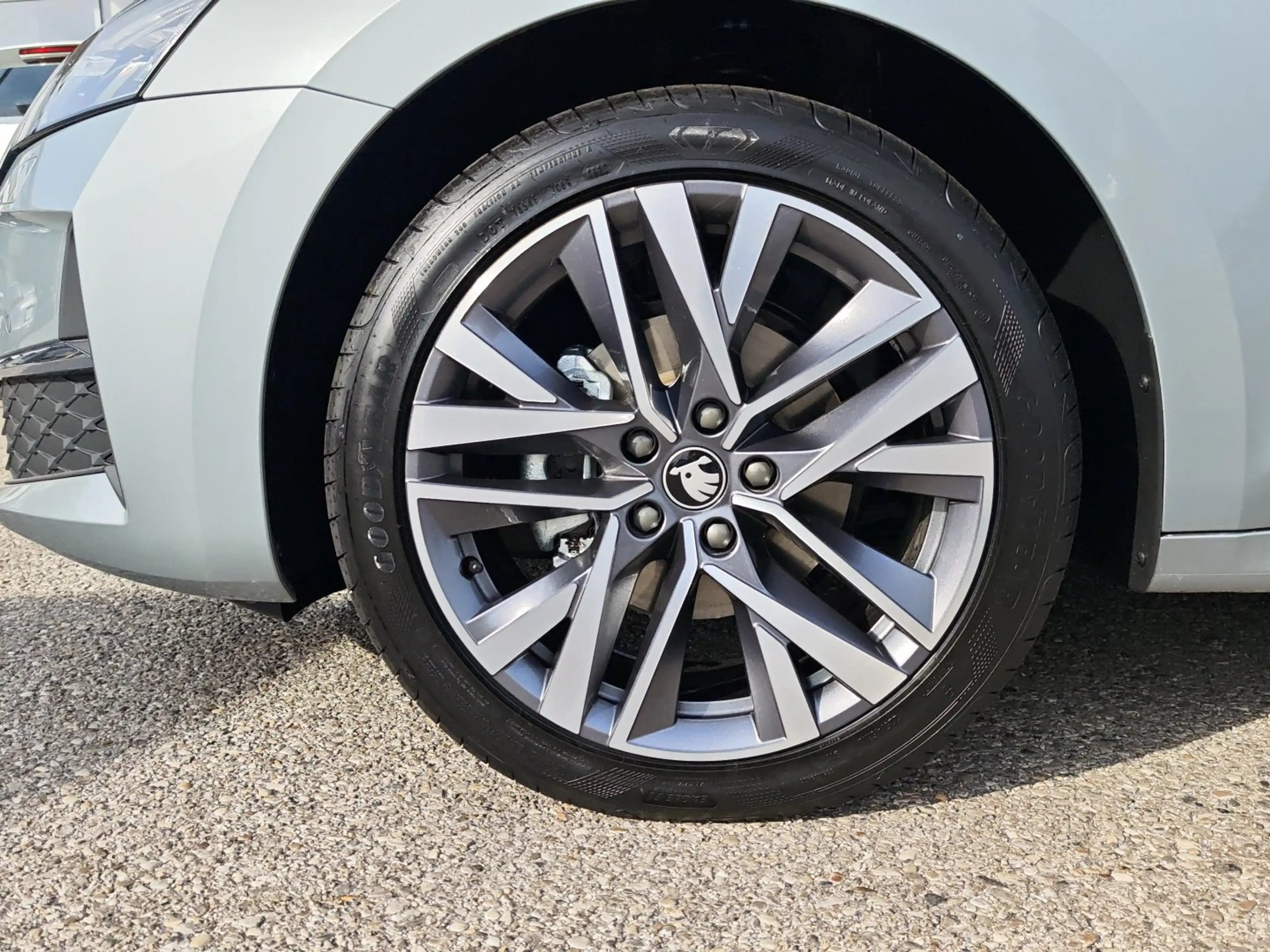 Skoda Octavia Selection TSI mHEV DSG — photo 7