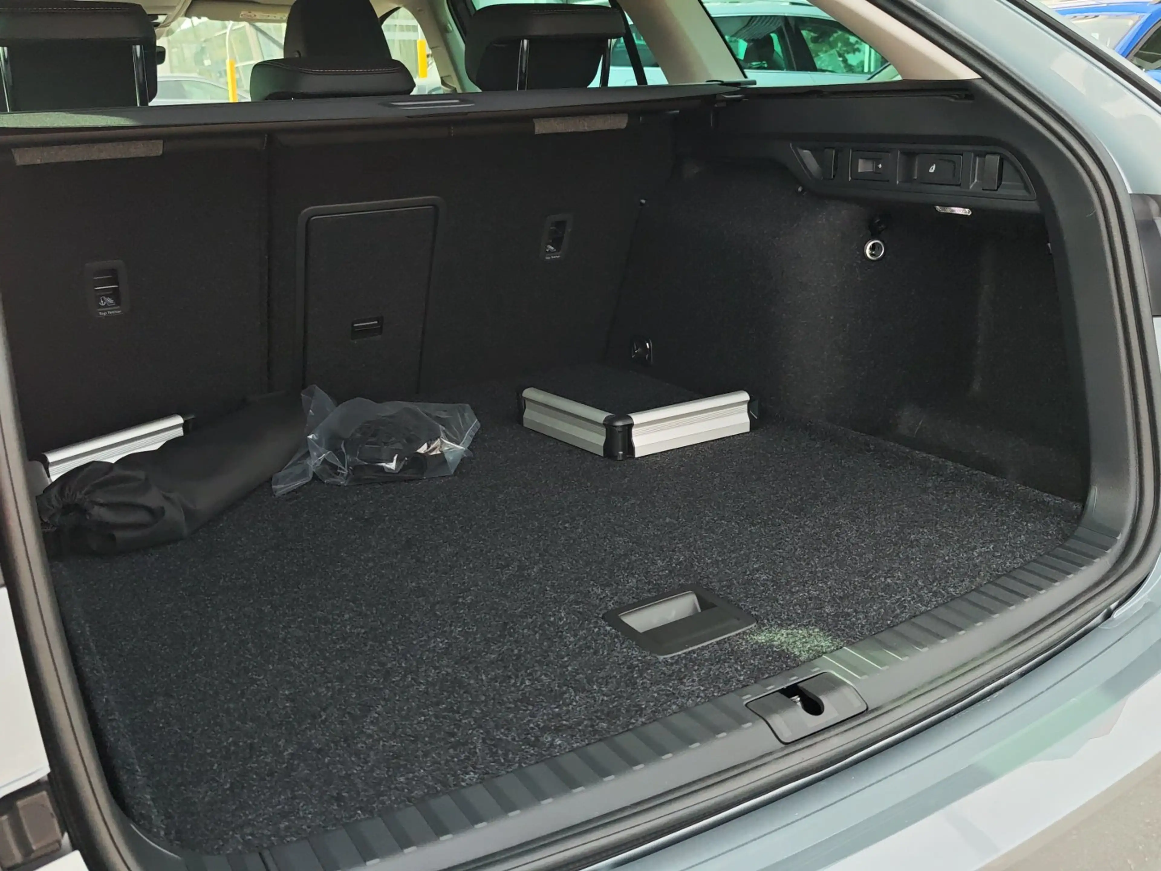 Skoda Octavia Selection TSI mHEV DSG — photo 10