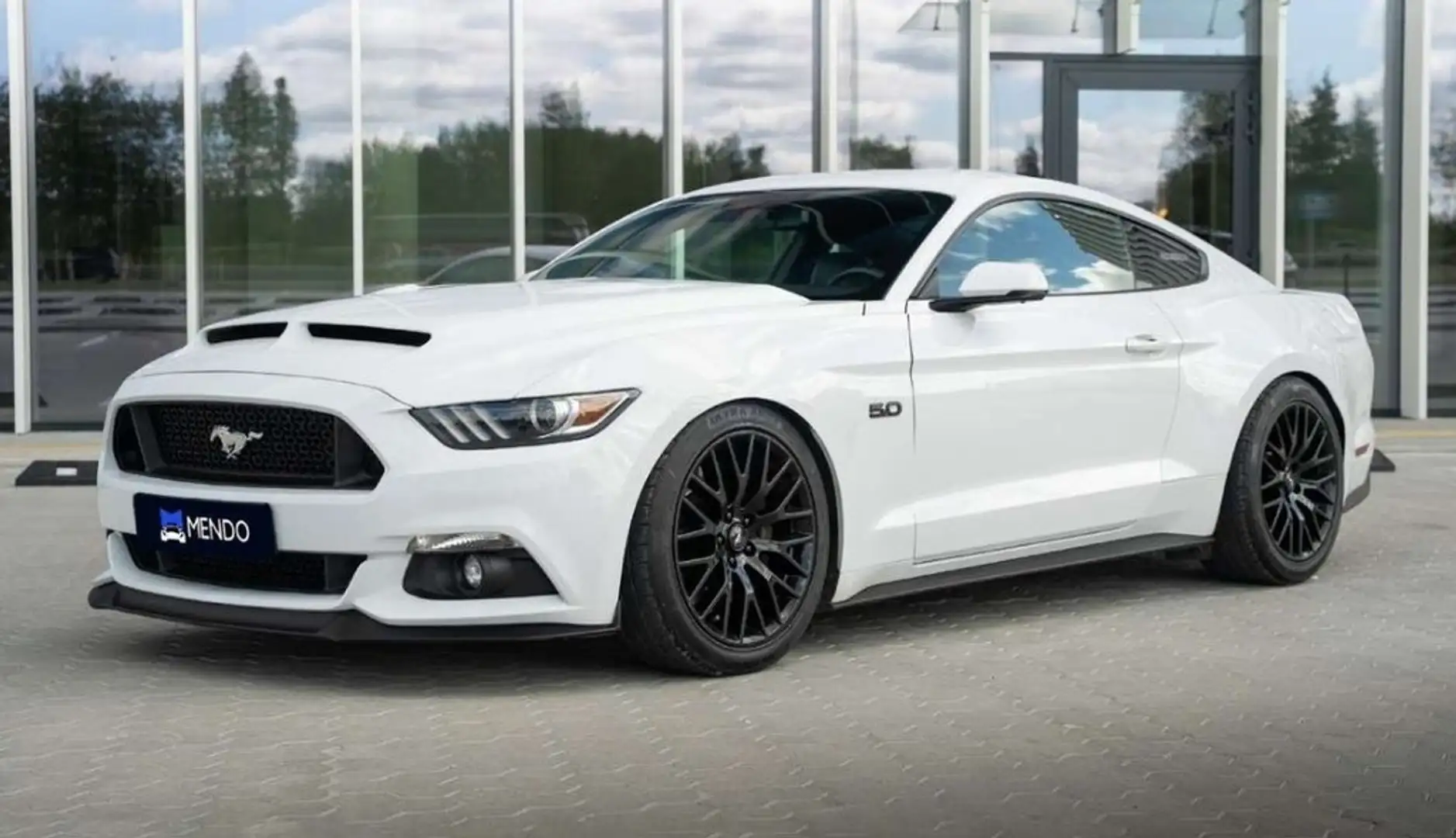 Ford Mustang 5.0 Ti-VCT V8 307kW GT (Fastsb.) Blanco - 1