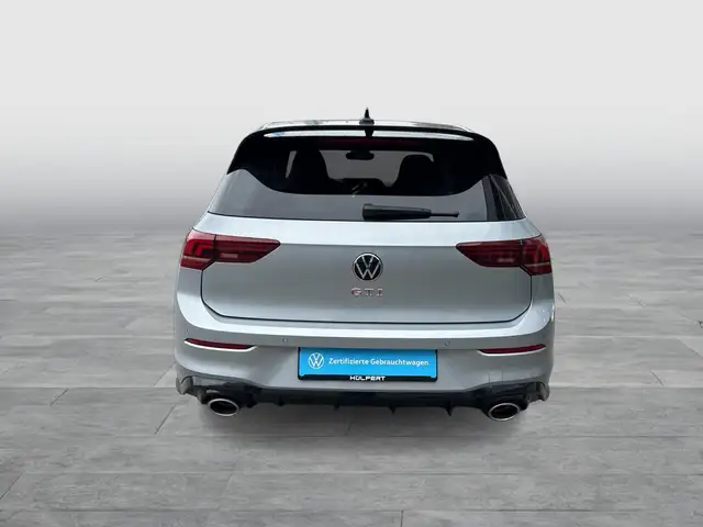 Volkswagen Golf view 5