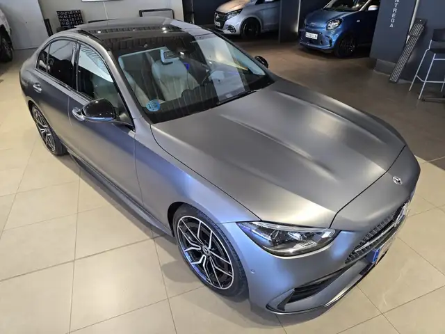 Mercedes-Benz C-Class view 14