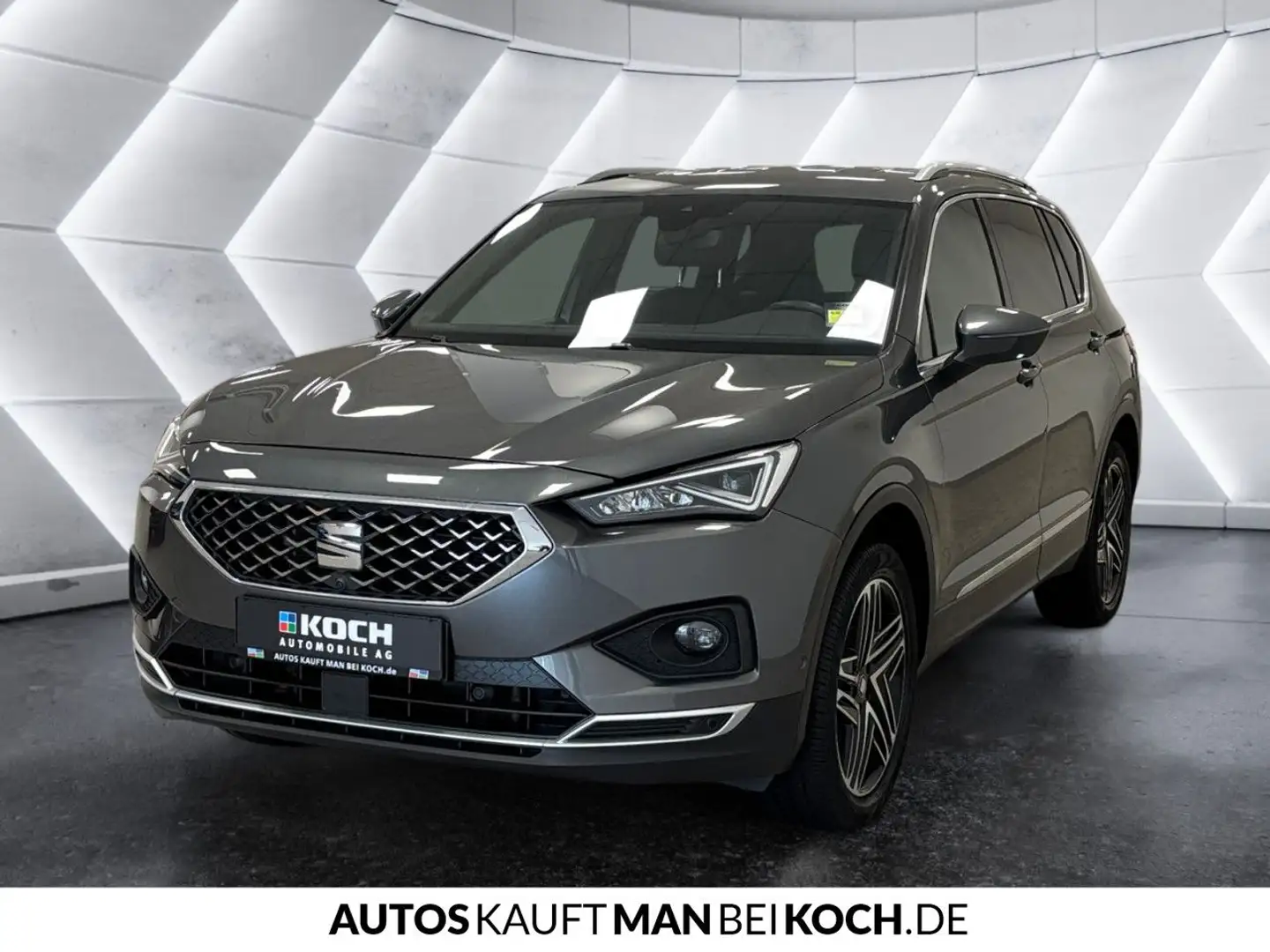 SEAT Tarraco 2.0 TSI DSG Xcellence 4Drive AHK PDC V+H Gris - 2