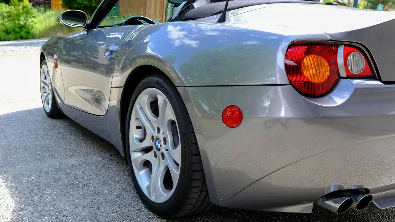 BMW Z4 снимка BMW Z4