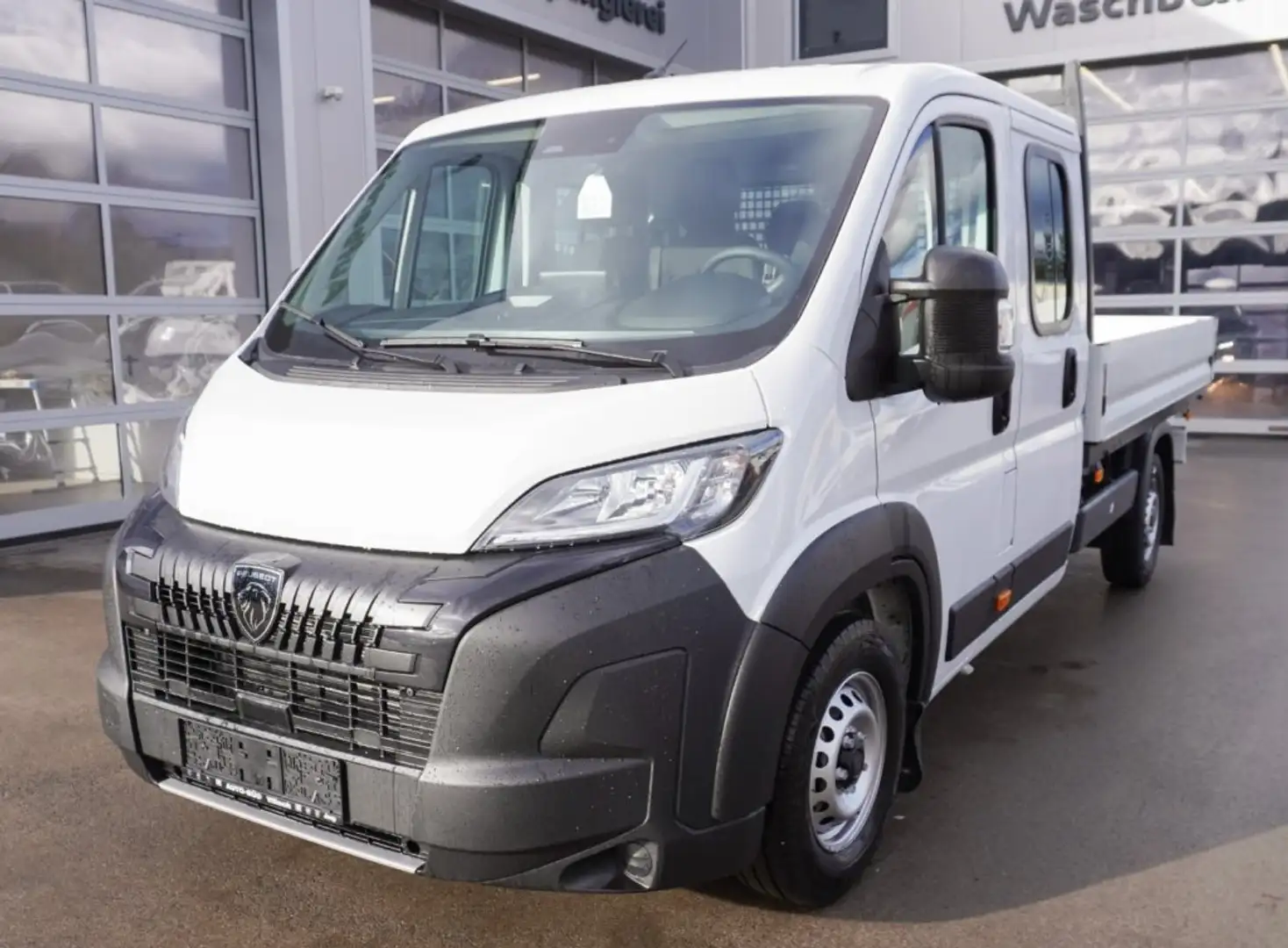 Peugeot Boxer Pritsche DK 35+ L4 140 6-Gang Weiß - 1