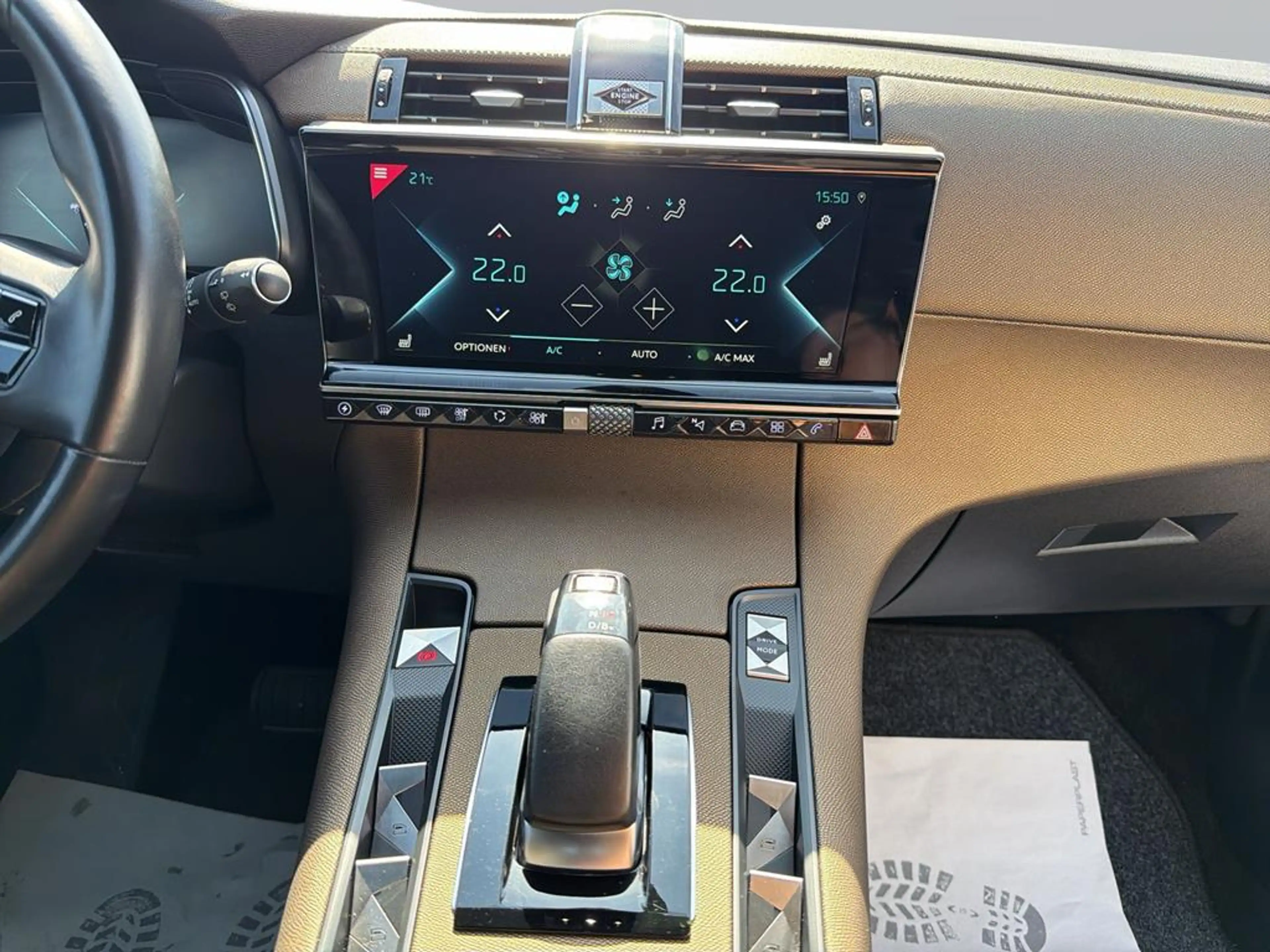 DS Automobiles DS 7 E-Tense 225 kW Bastille + 4x2 — photo 13