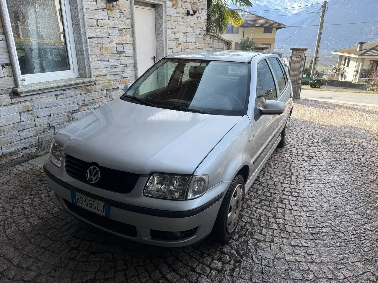 Volkswagen Polo III 1999 5p 1.4 Comfortline 75cv, foto 2